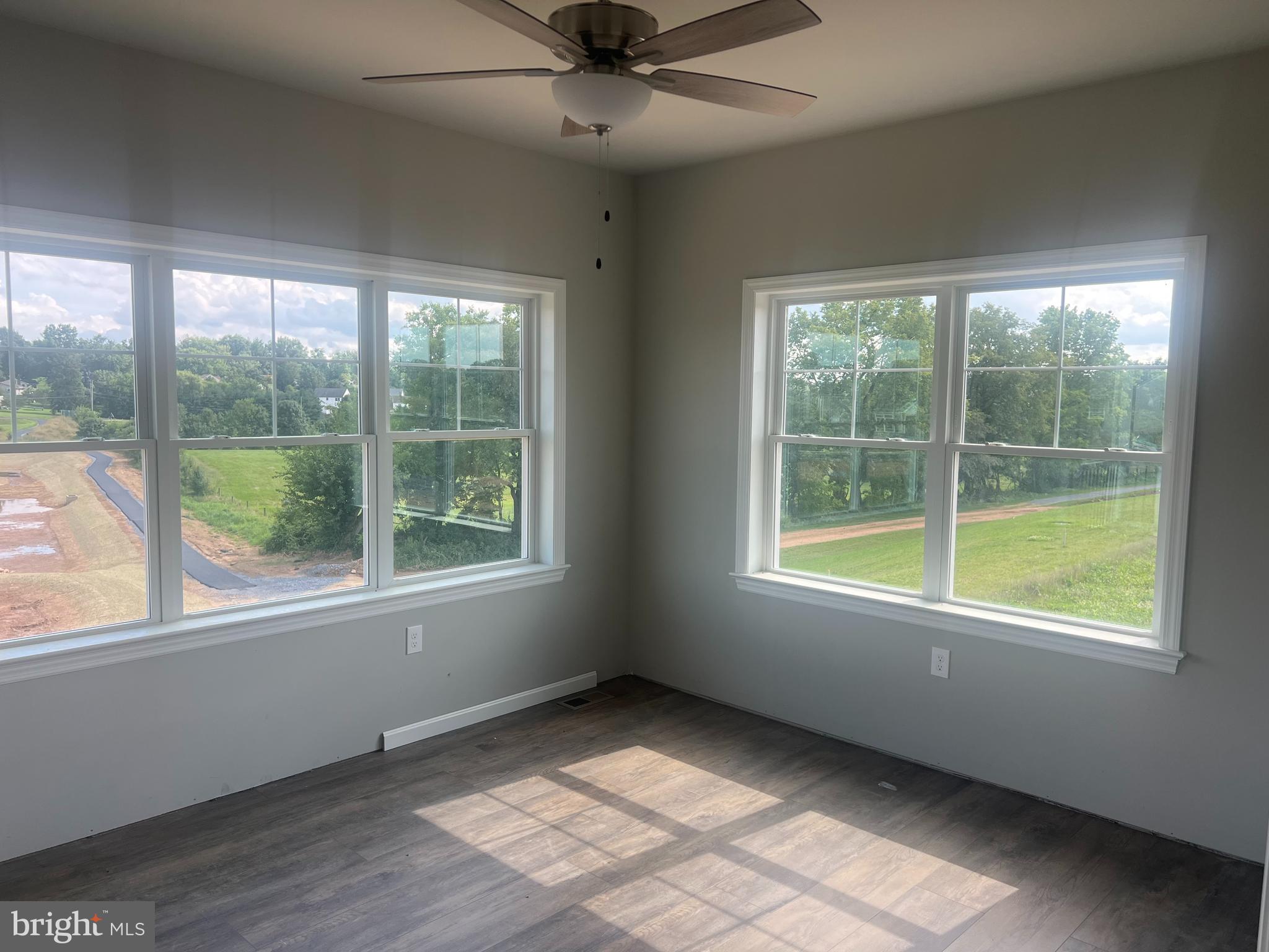 320 RIDGEFIELD DRIVE