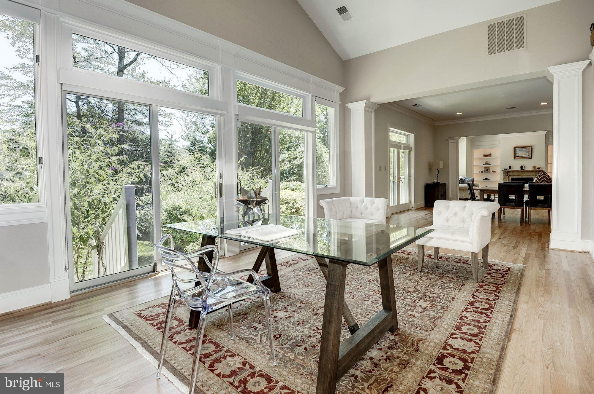 WOODHAVEN - Residential