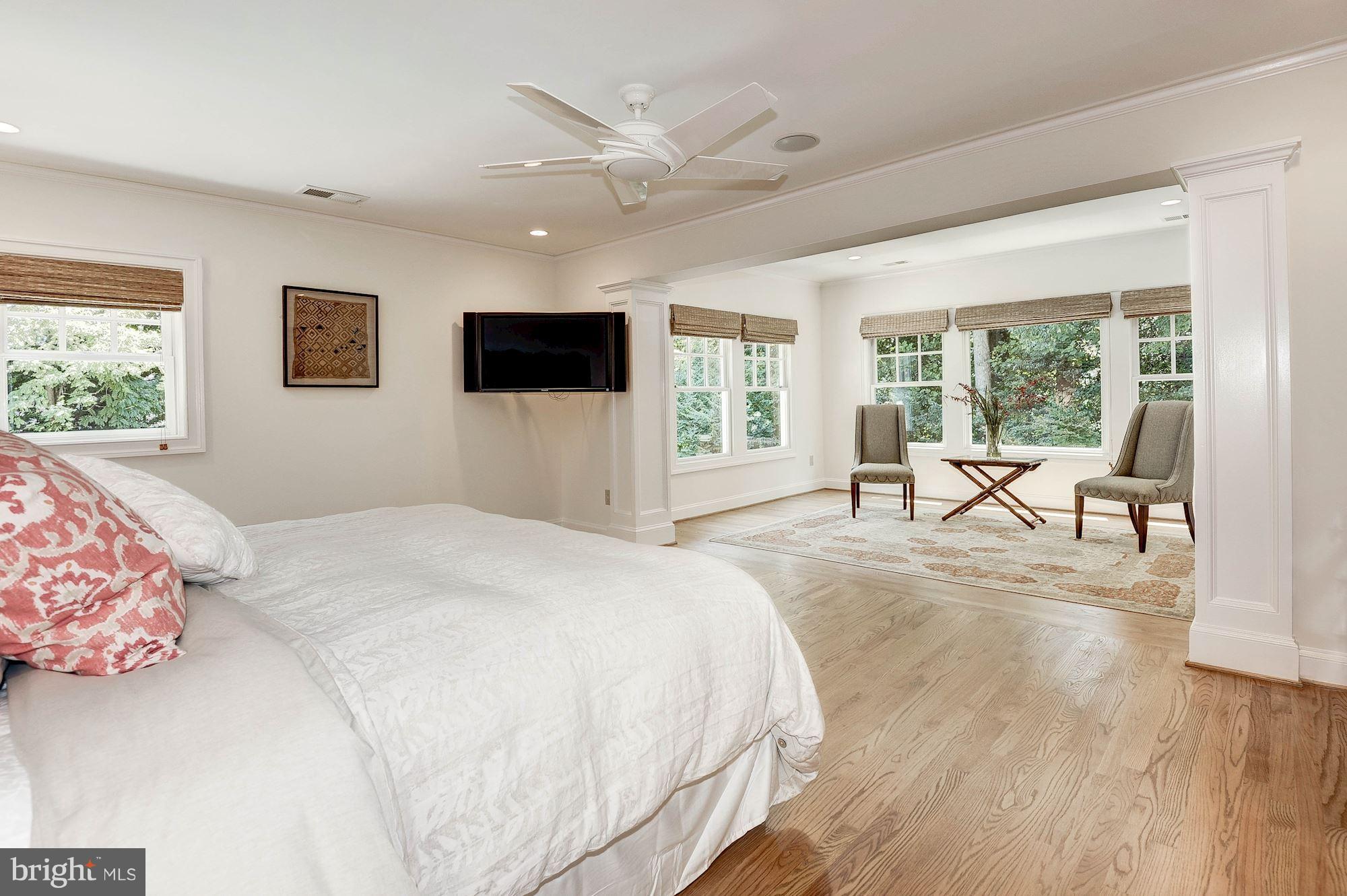 WOODHAVEN - Residential