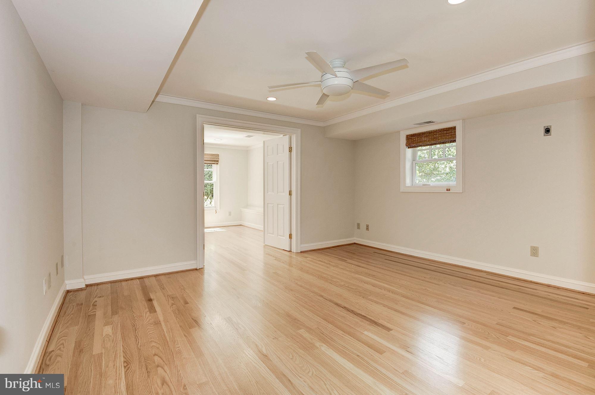 WOODHAVEN - Residential