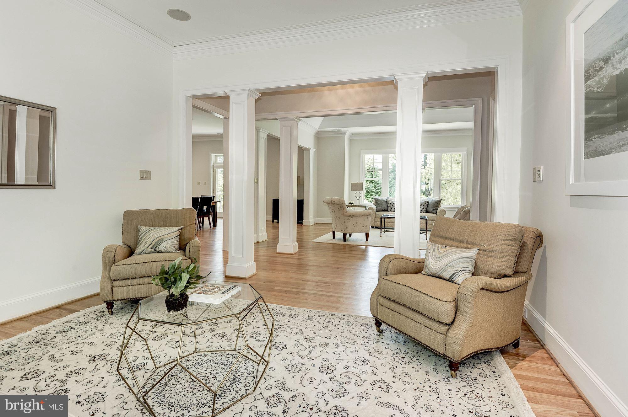 WOODHAVEN - Residential