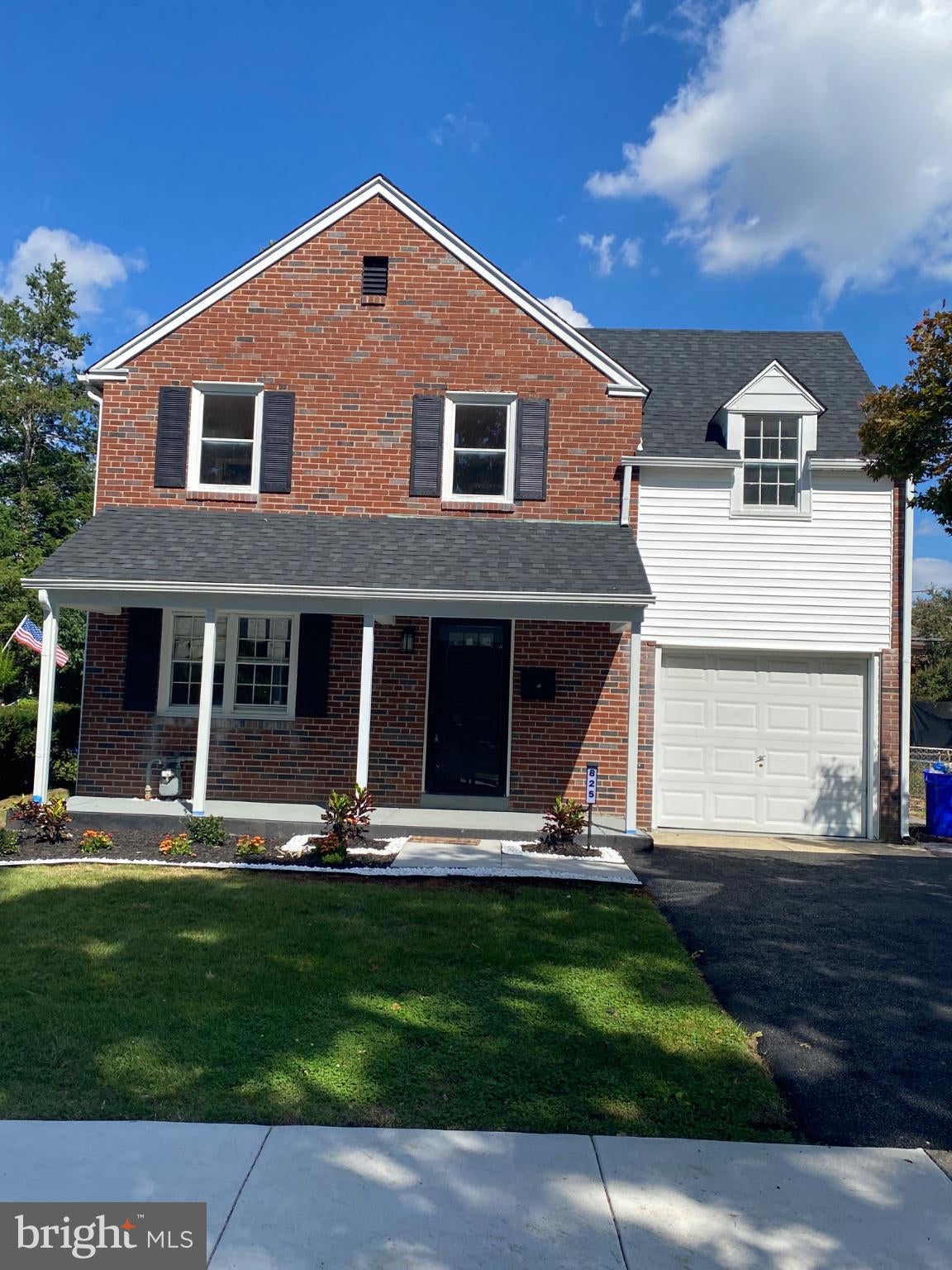 825 STANBRIDGE ROAD