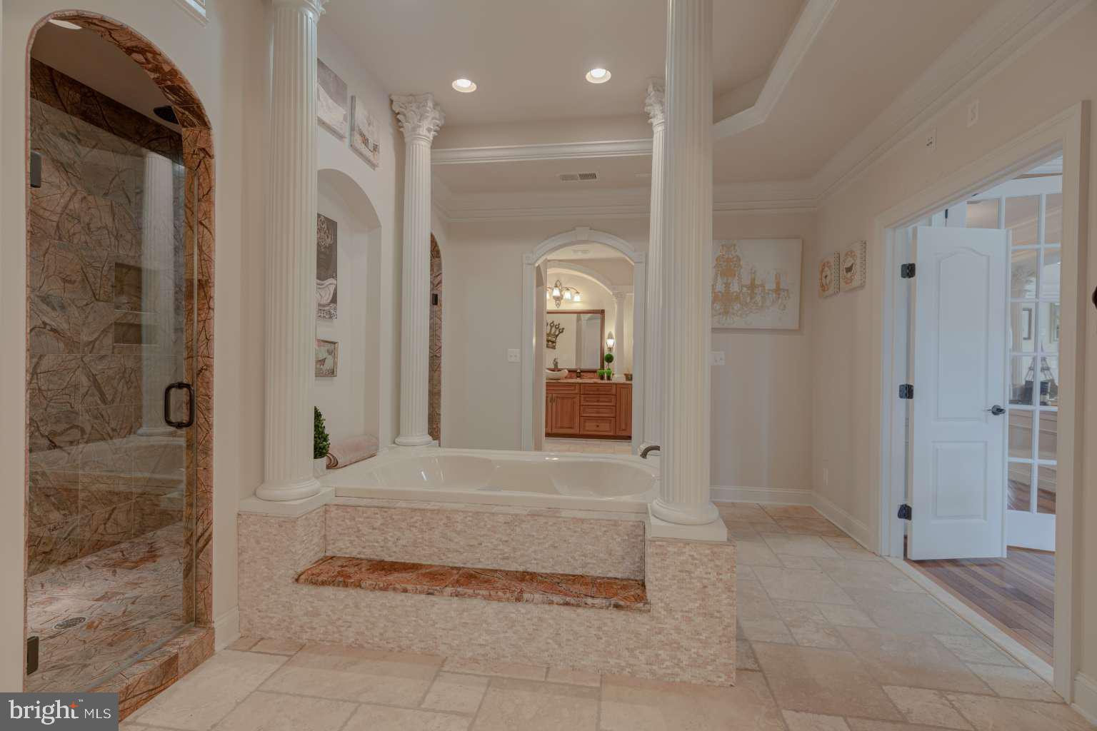 OCCOQUAN PARK - Residential