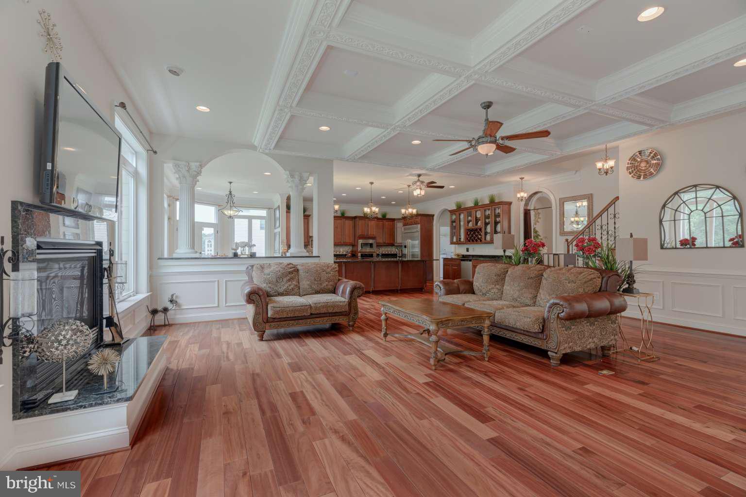 OCCOQUAN PARK - Residential