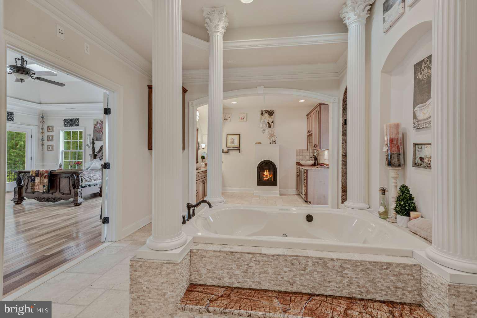 OCCOQUAN PARK - Residential