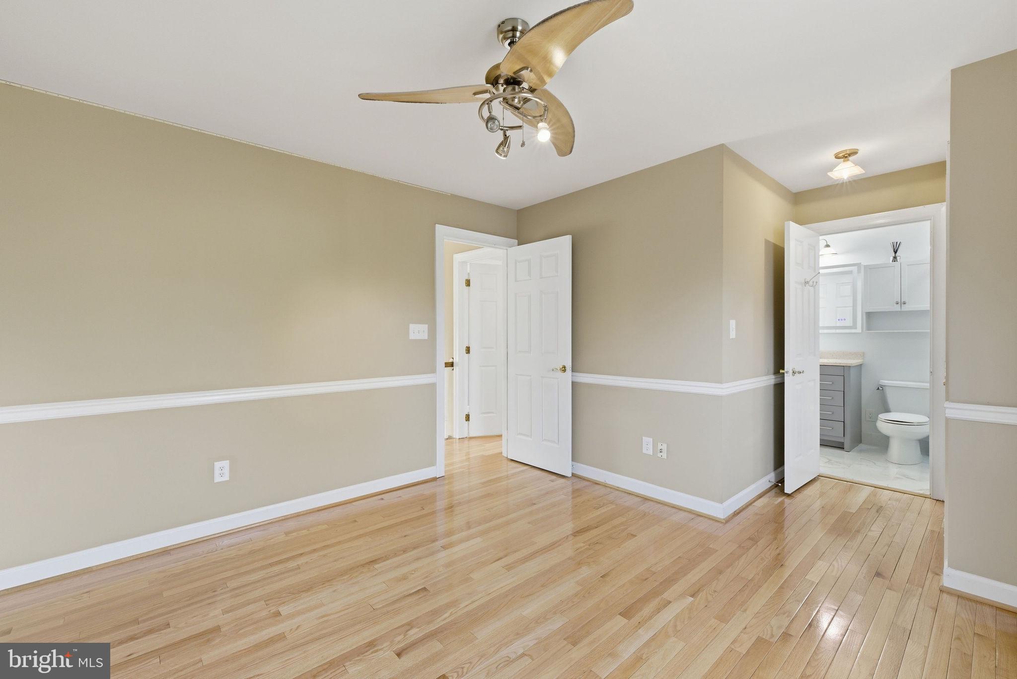 LIFESTYLE AT SULLY STATION - Residential