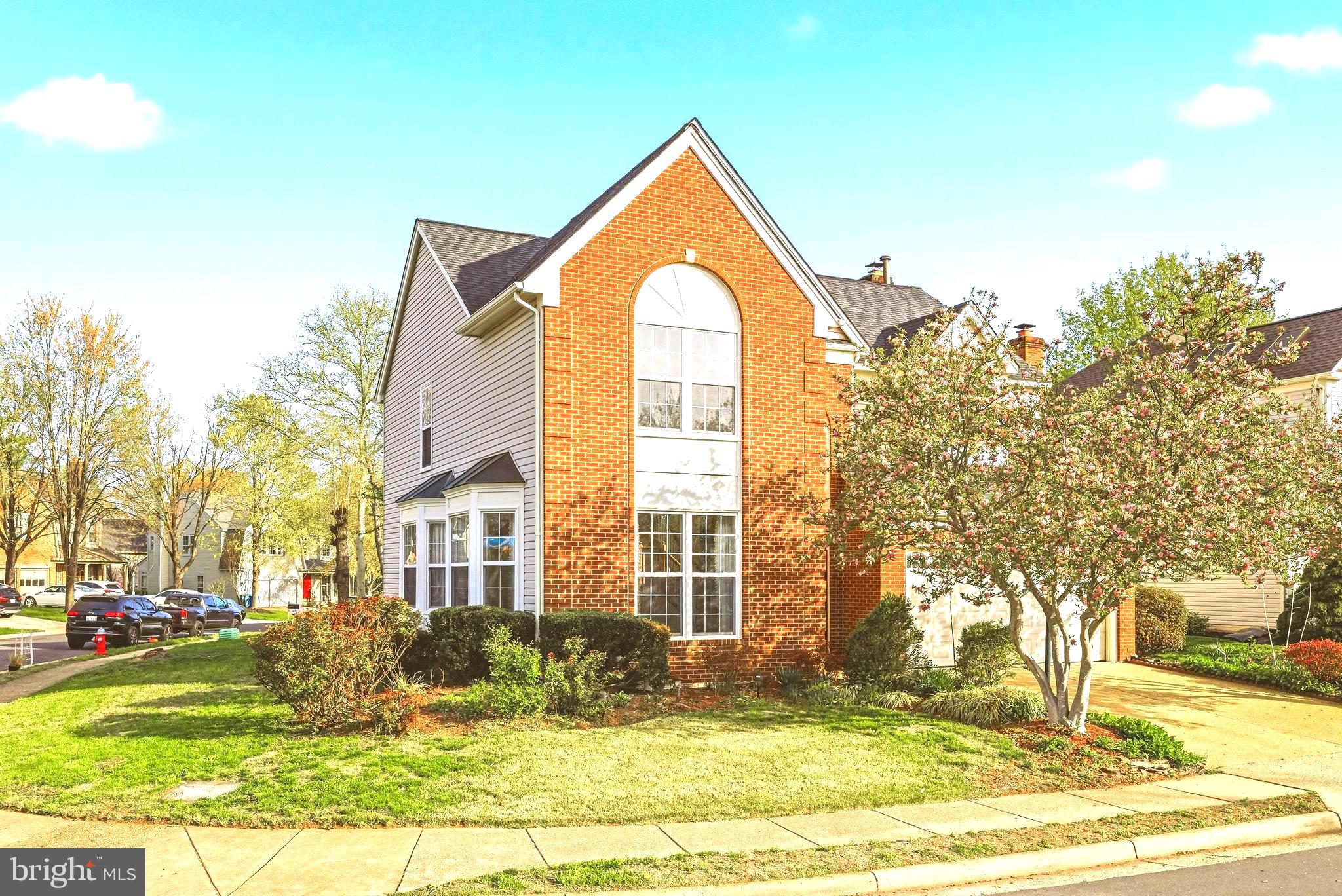 LIFESTYLE AT SULLY STATION - Residential