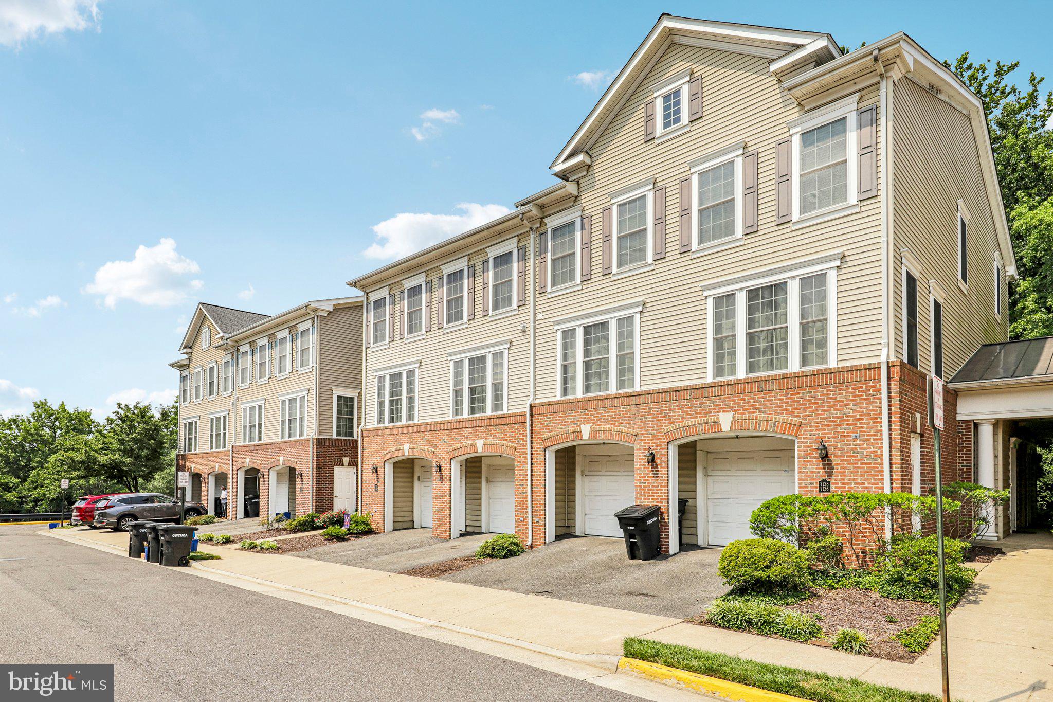 7136 HUNTLEY CREEK PLACE 70B