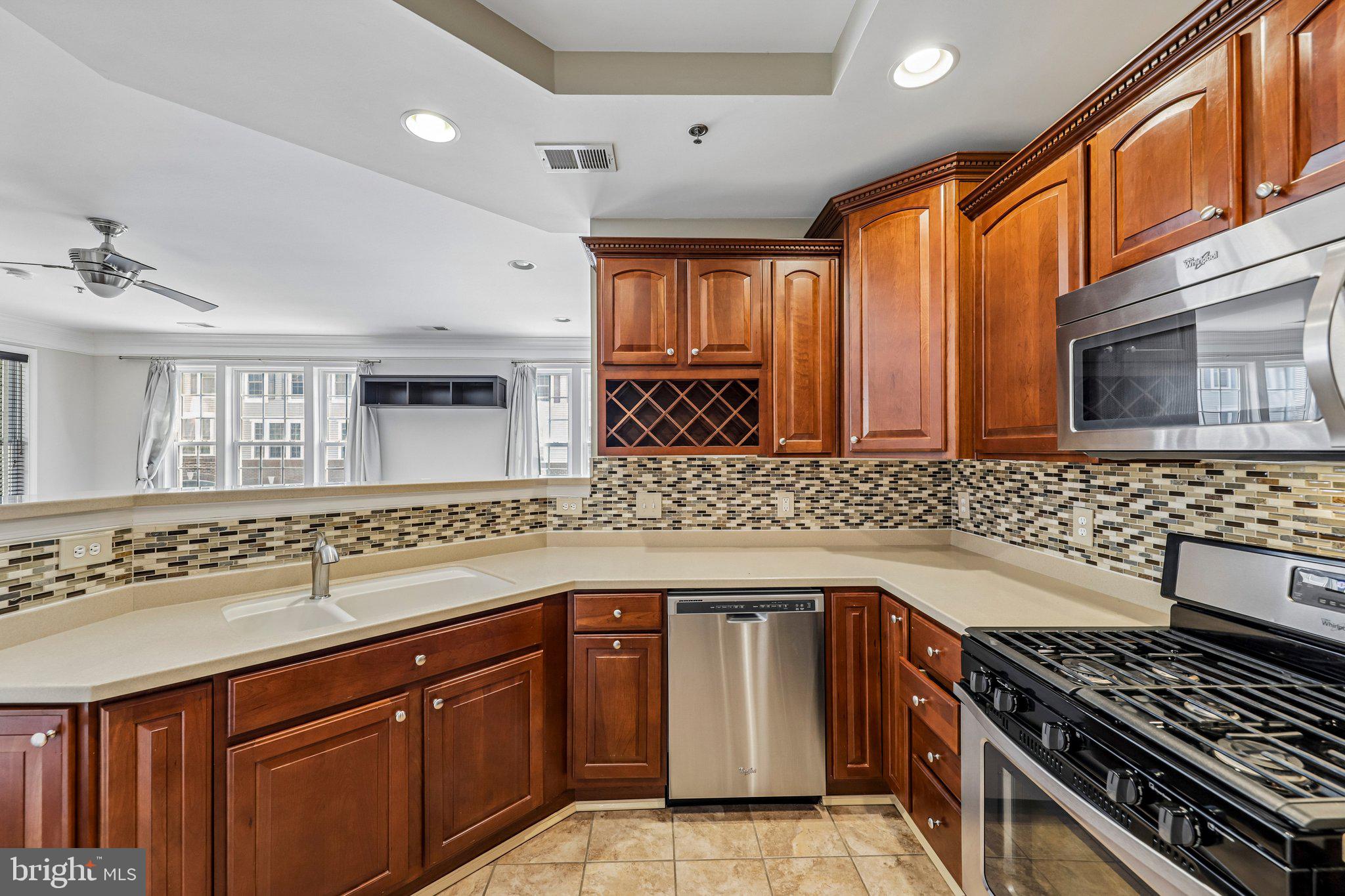 7136 HUNTLEY CREEK PLACE 70B
