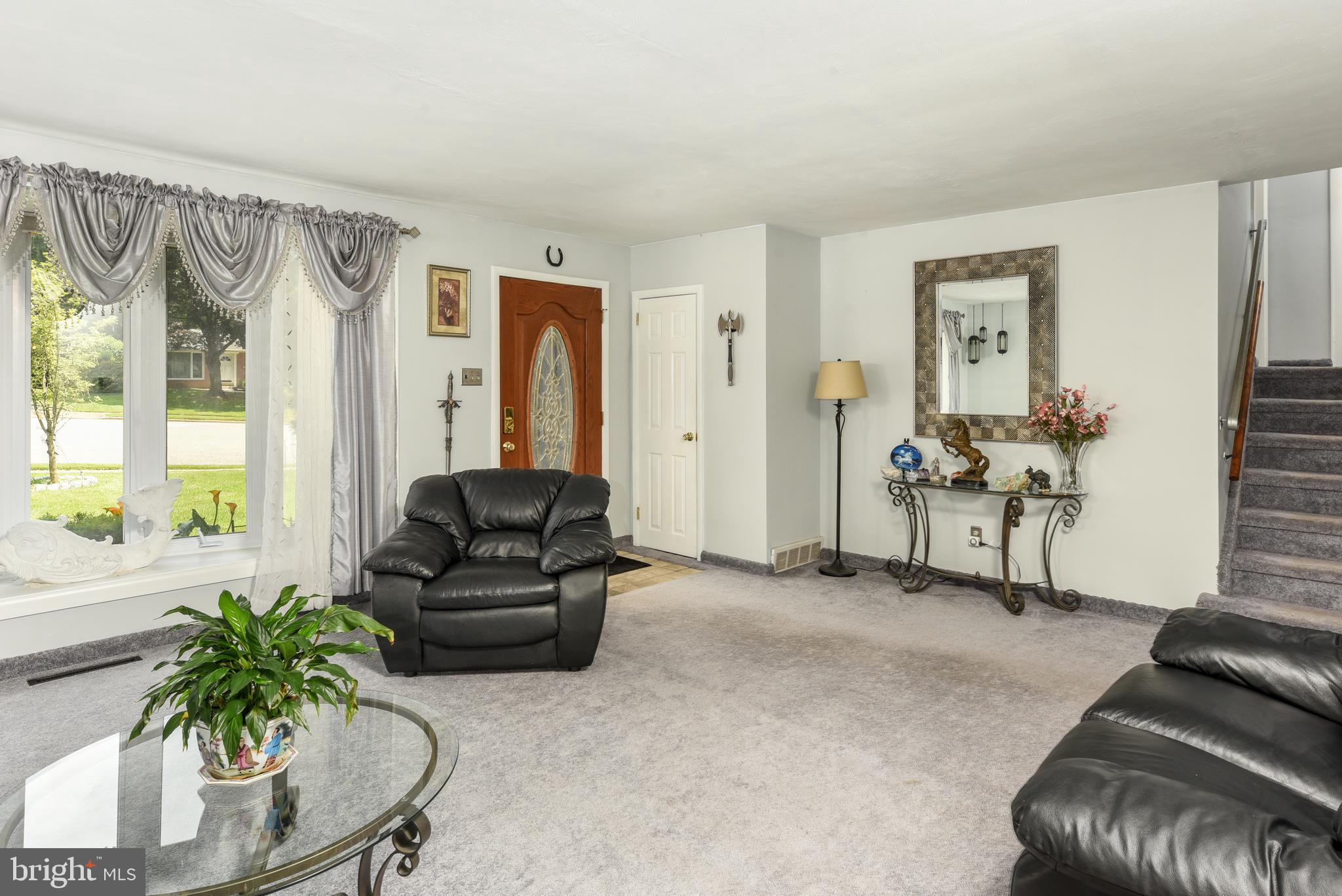 ROSE TREE WOODS - Residential