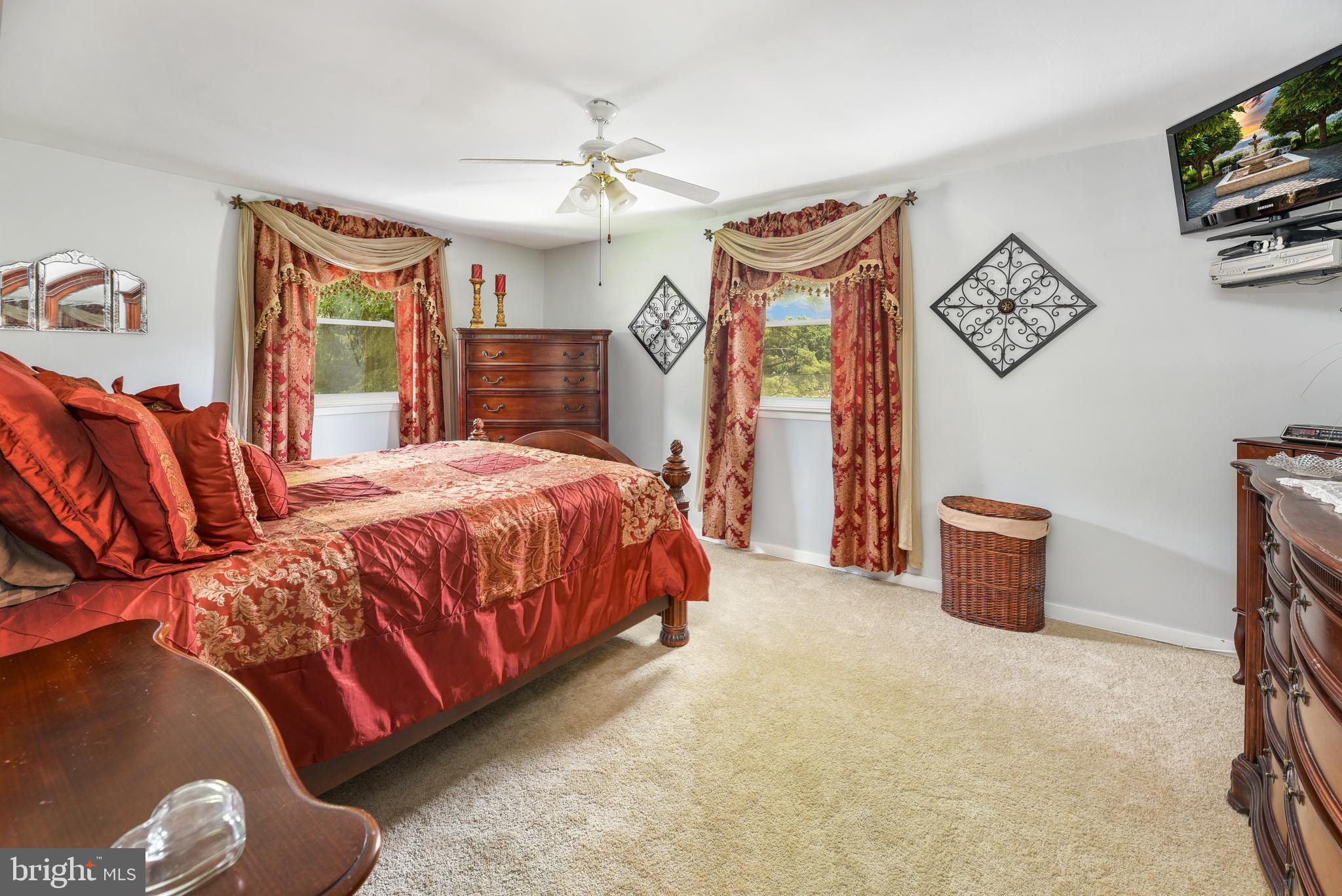 ROSE TREE WOODS - Residential