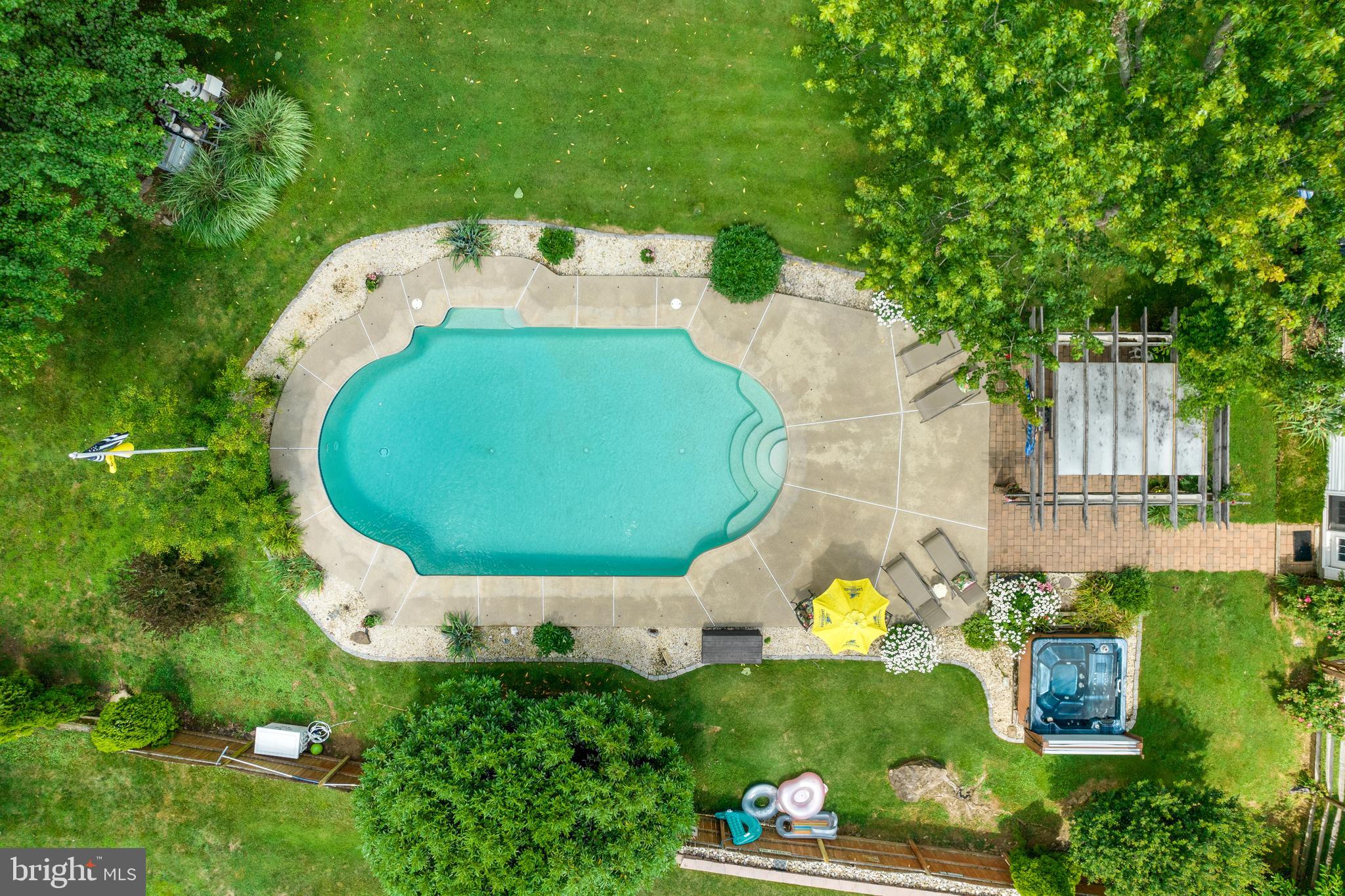 ROSE TREE WOODS - Residential