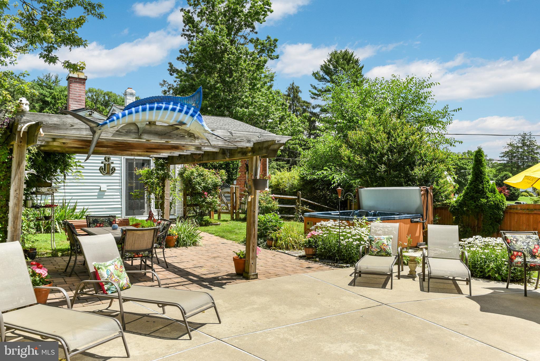 ROSE TREE WOODS - Residential