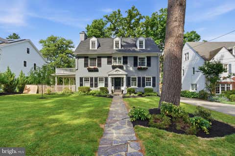 Homes For Sale - 1427 Orchard Way<br/> Montgomery County, BRYN MAWR, PA 19010