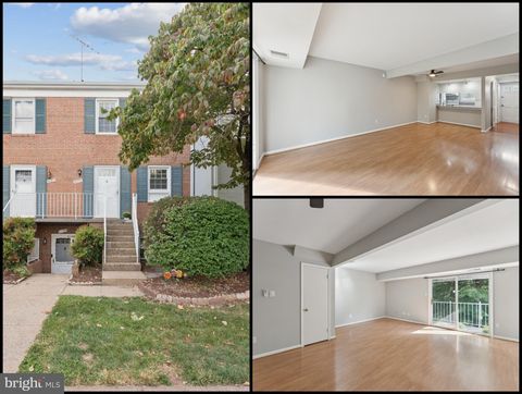 14459 GOLDEN OAK ROAD CENTREVILLE VA 20121