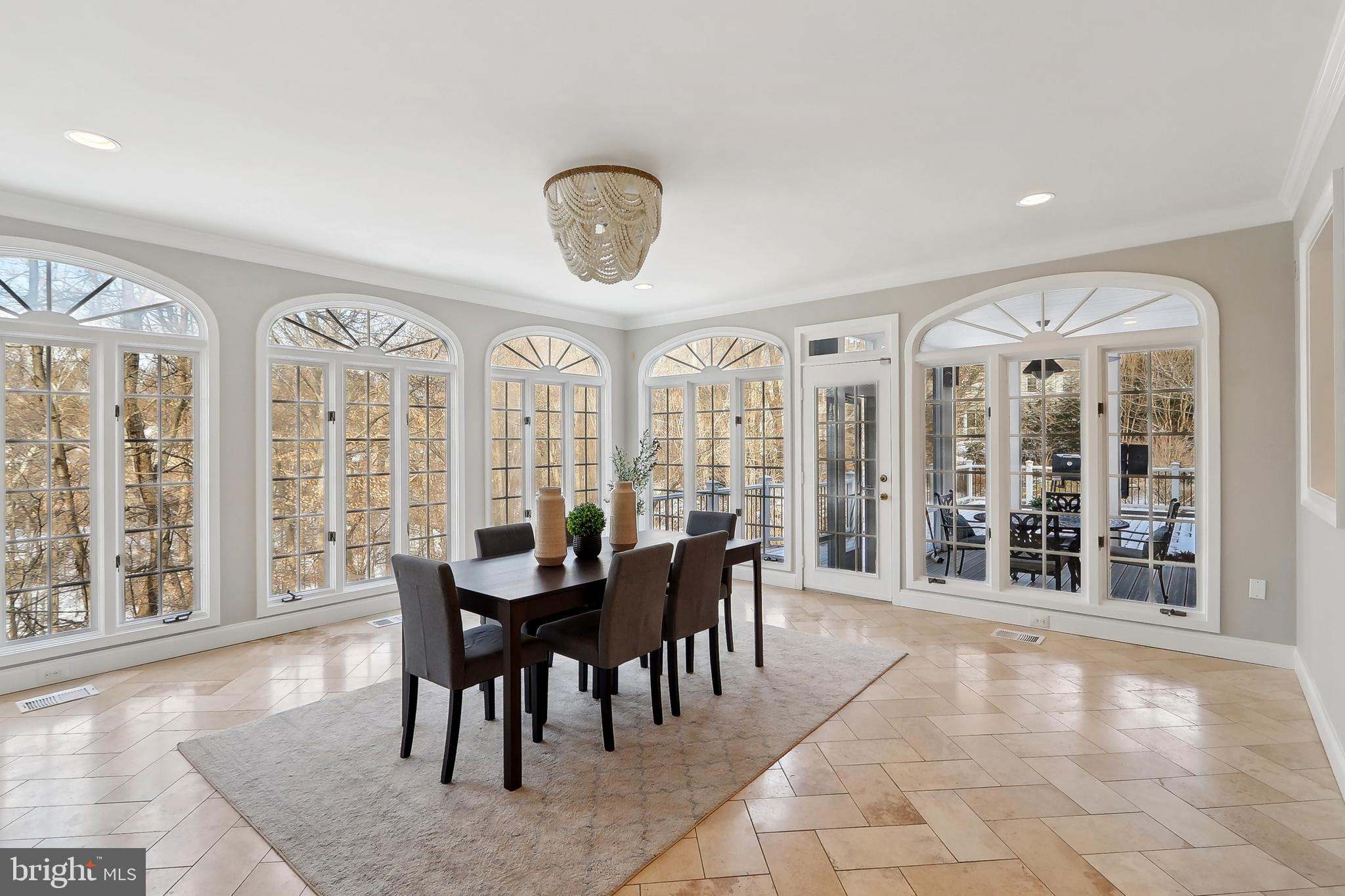 RIVER FALLS - Residential