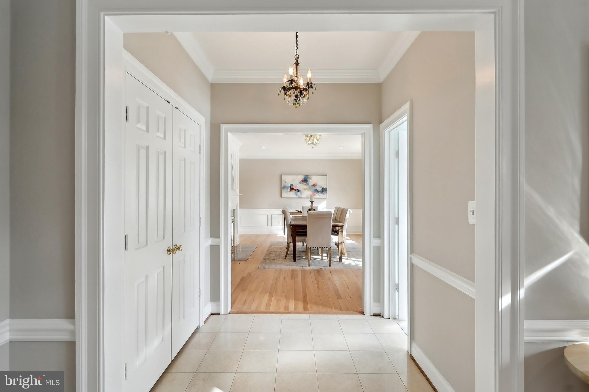 RIVER FALLS - Residential