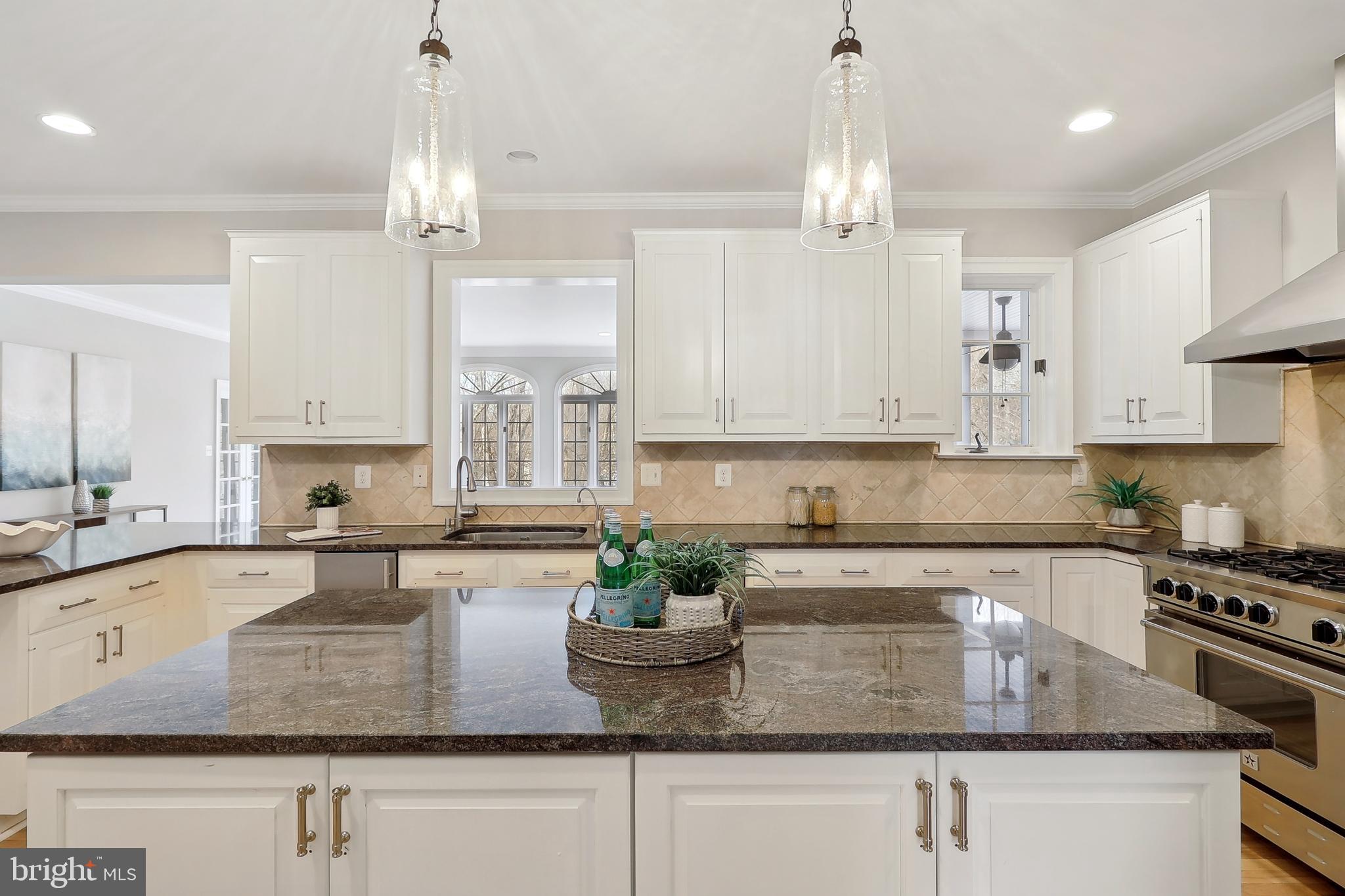 RIVER FALLS - Residential