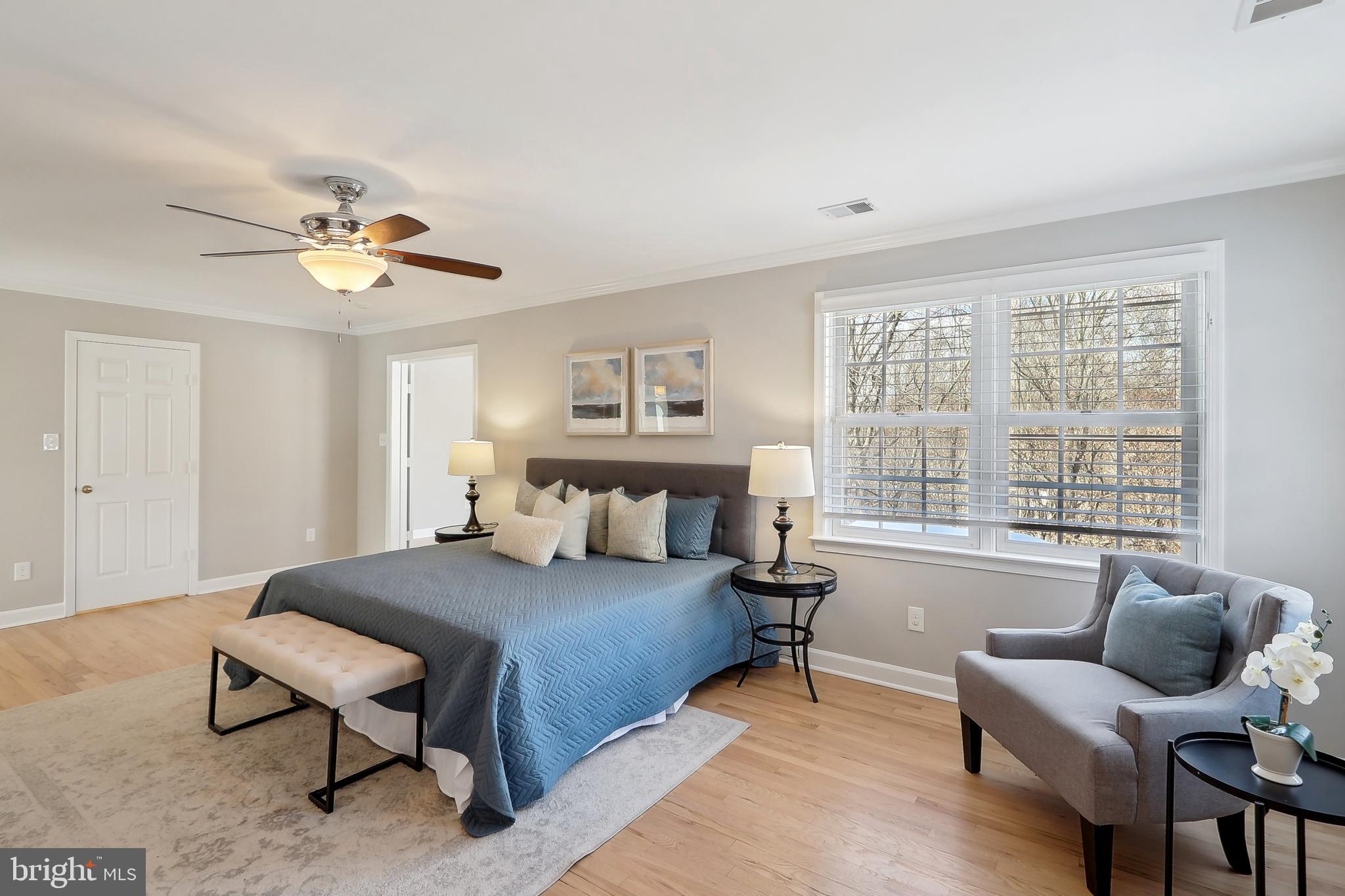 RIVER FALLS - Residential