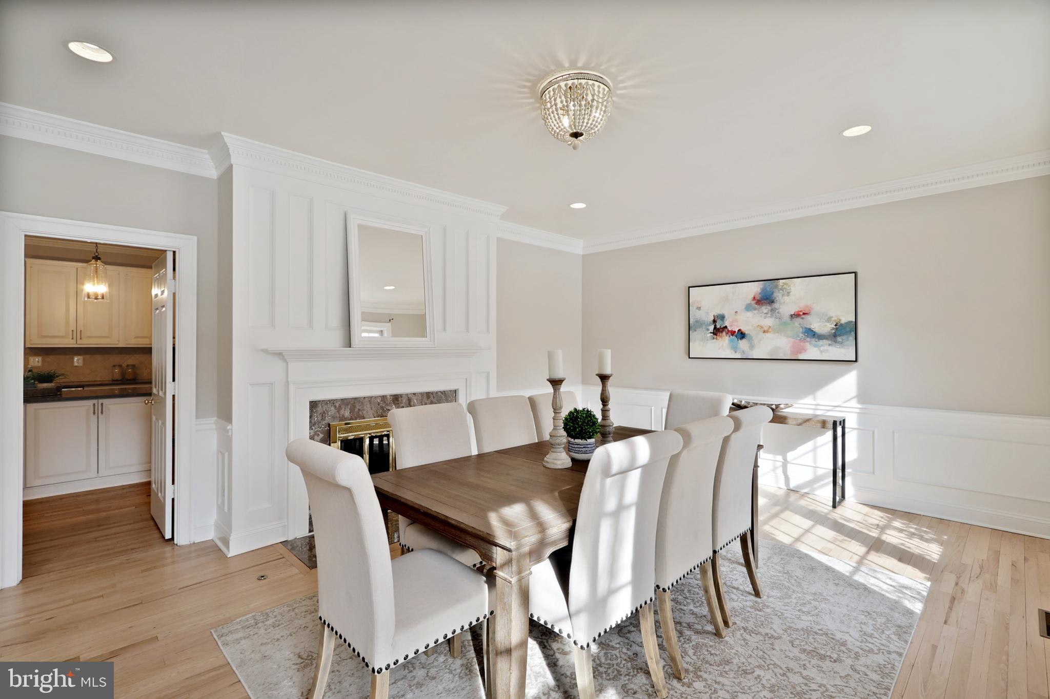 RIVER FALLS - Residential