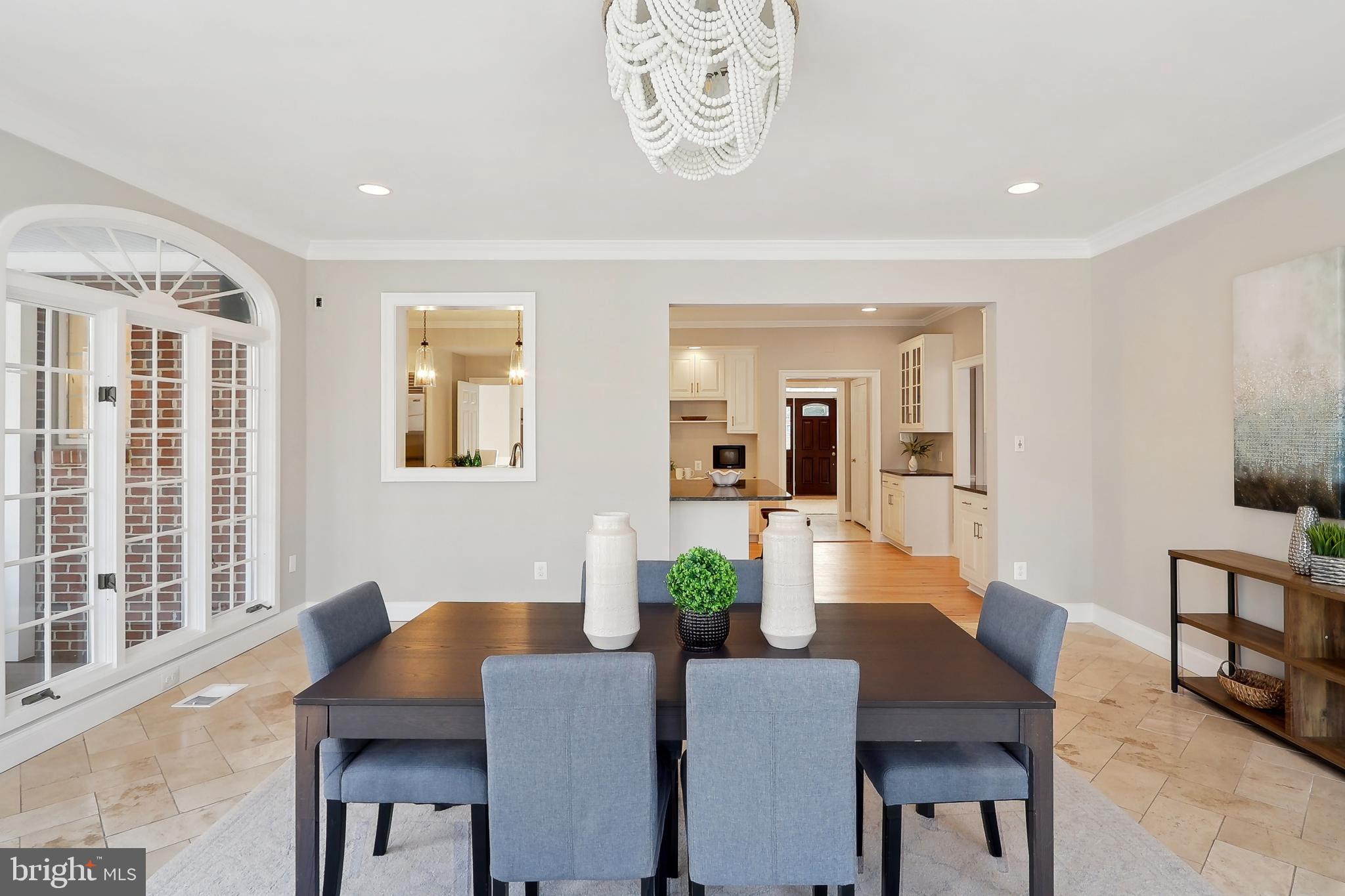 RIVER FALLS - Residential