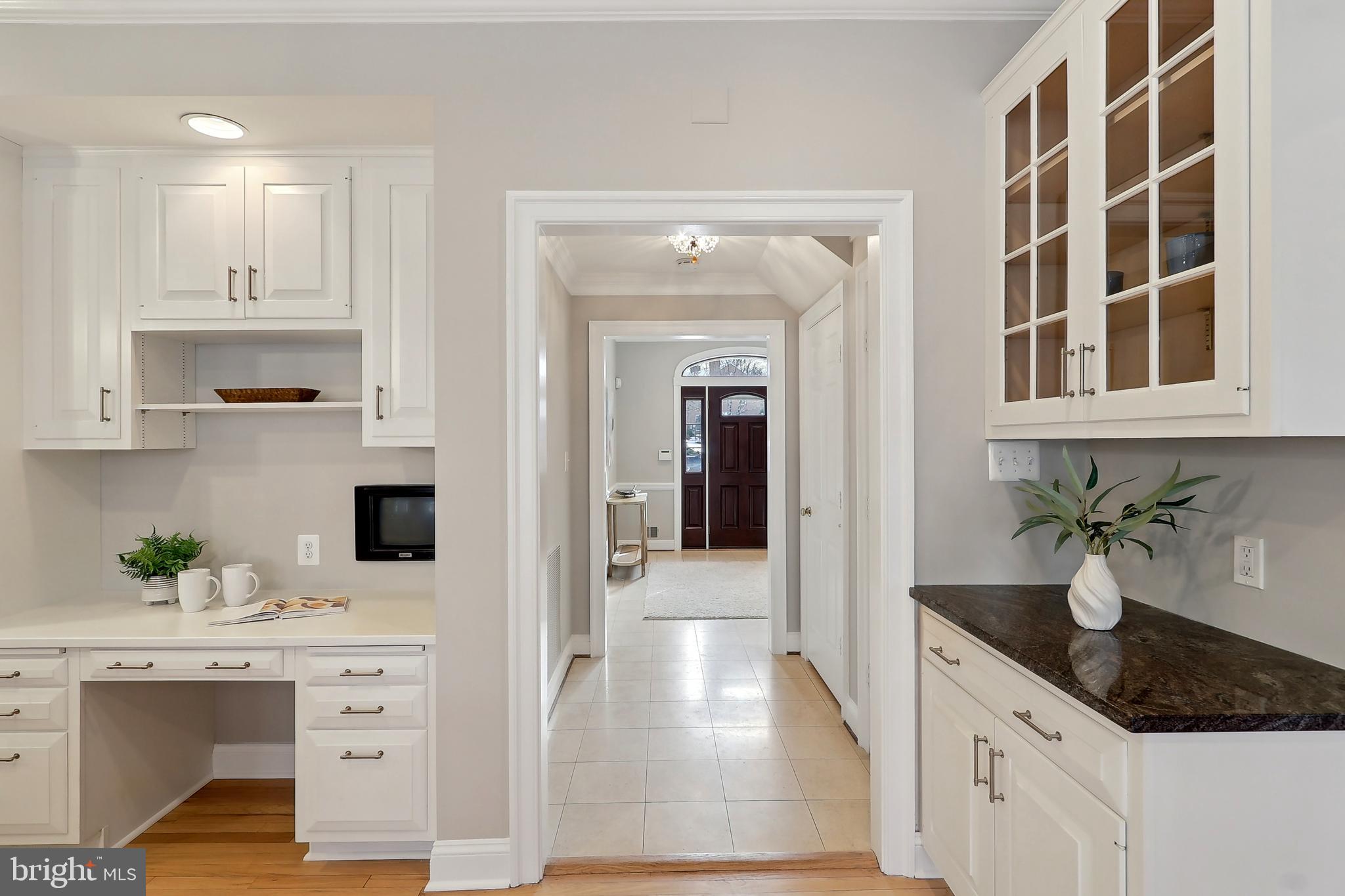 RIVER FALLS - Residential