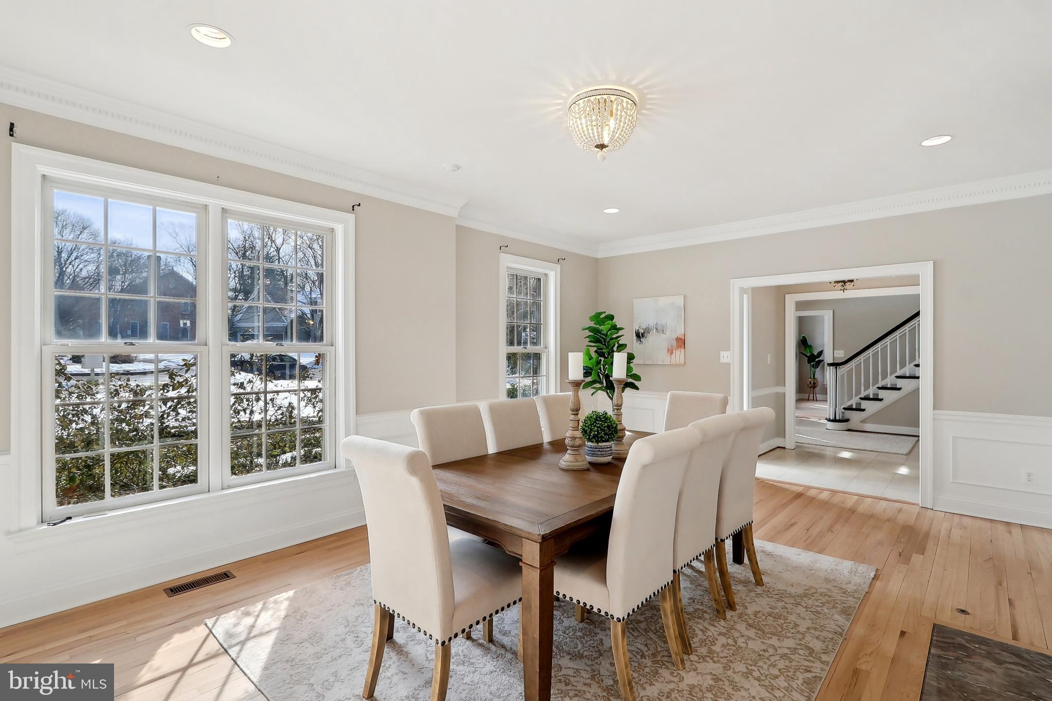 RIVER FALLS - Residential