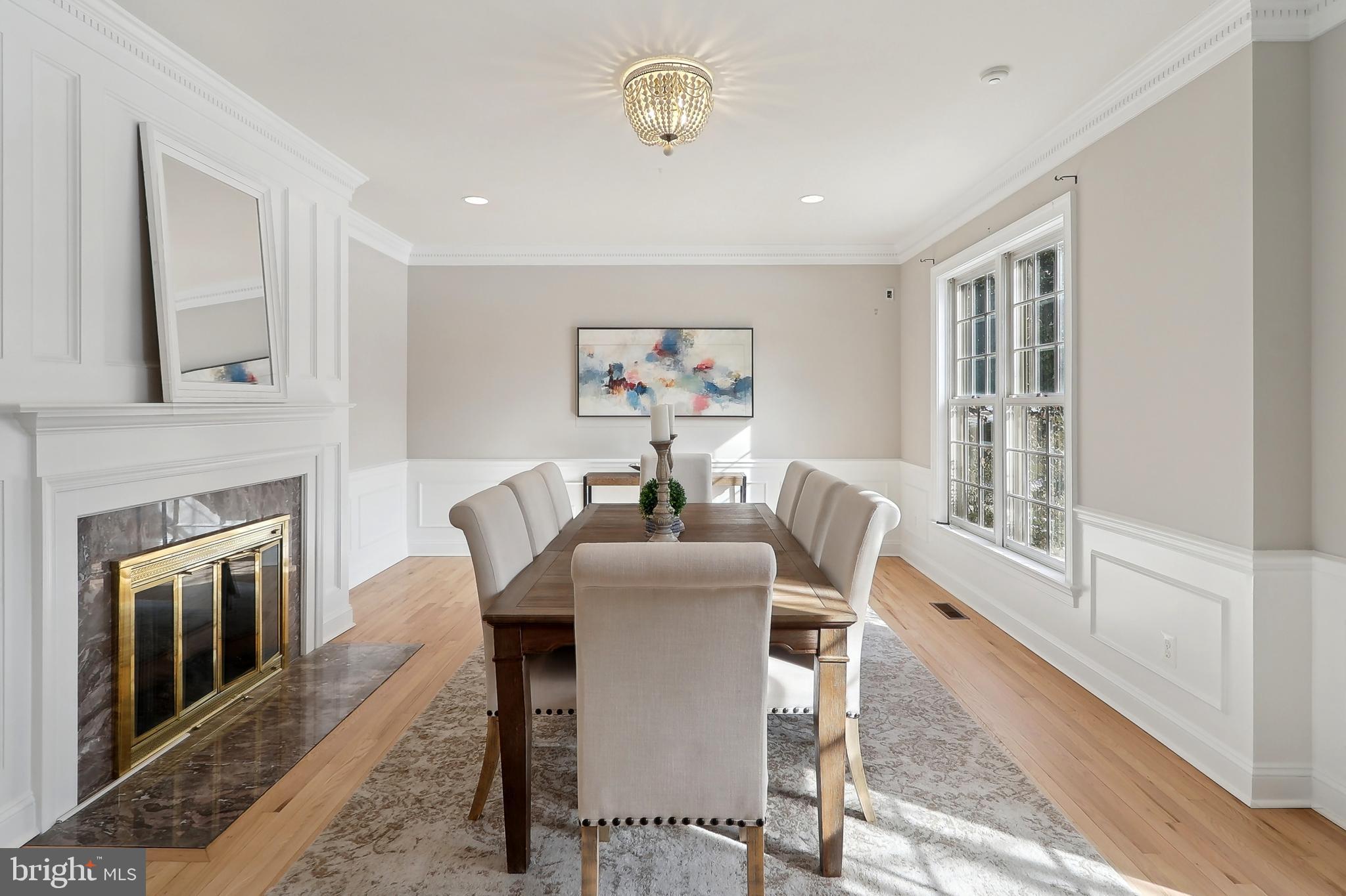 RIVER FALLS - Residential