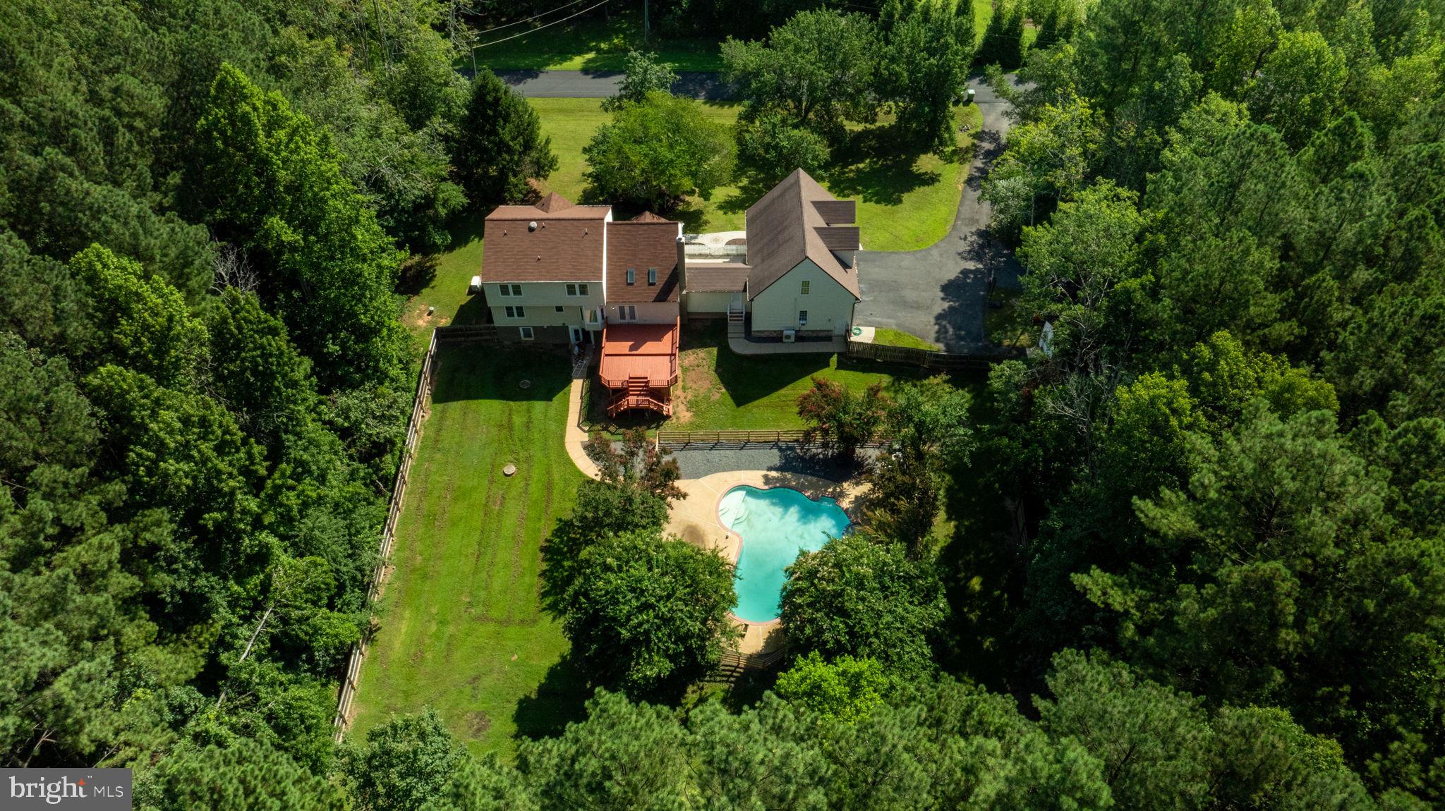 BLAKE FARM - Residential