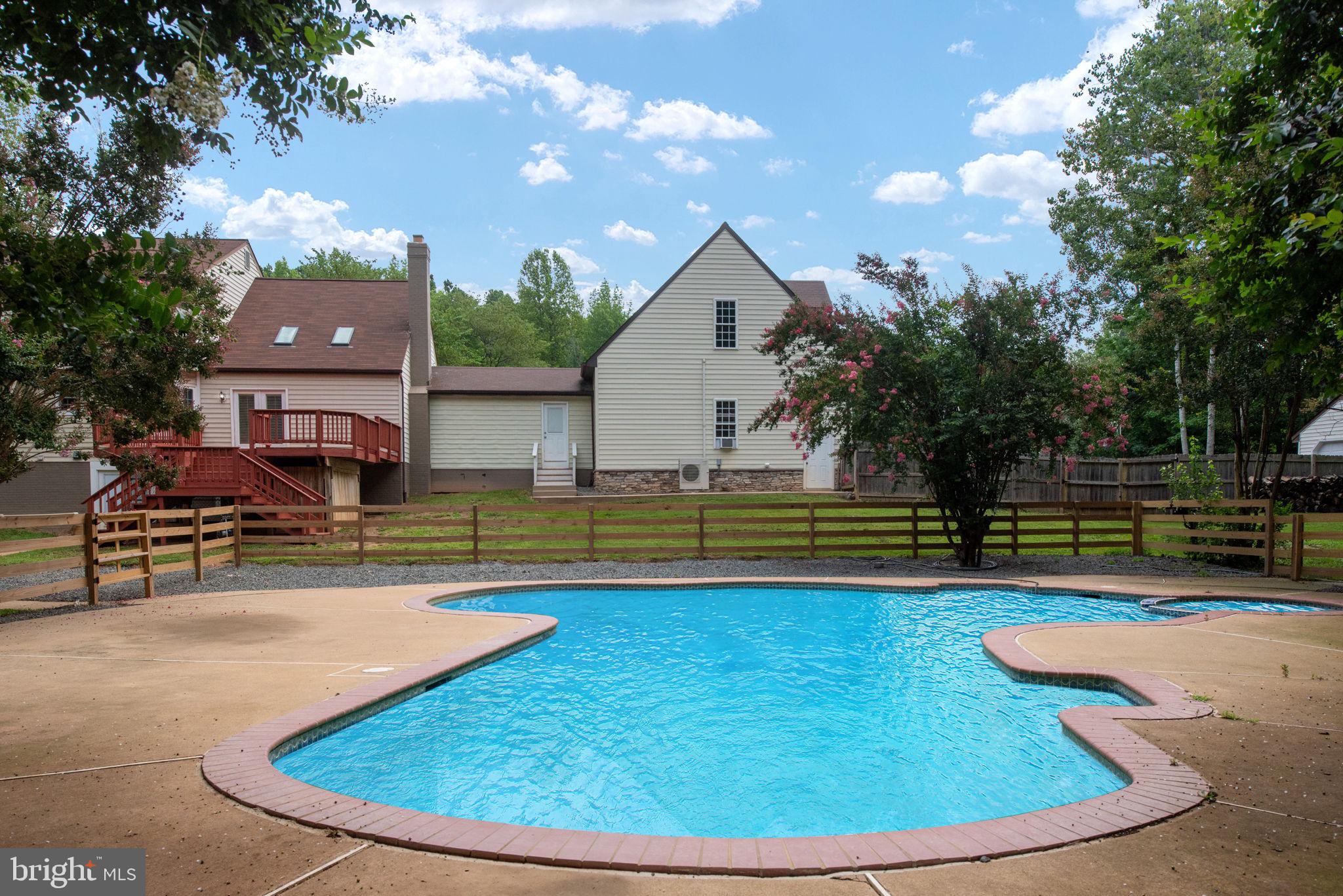 BLAKE FARM - Residential