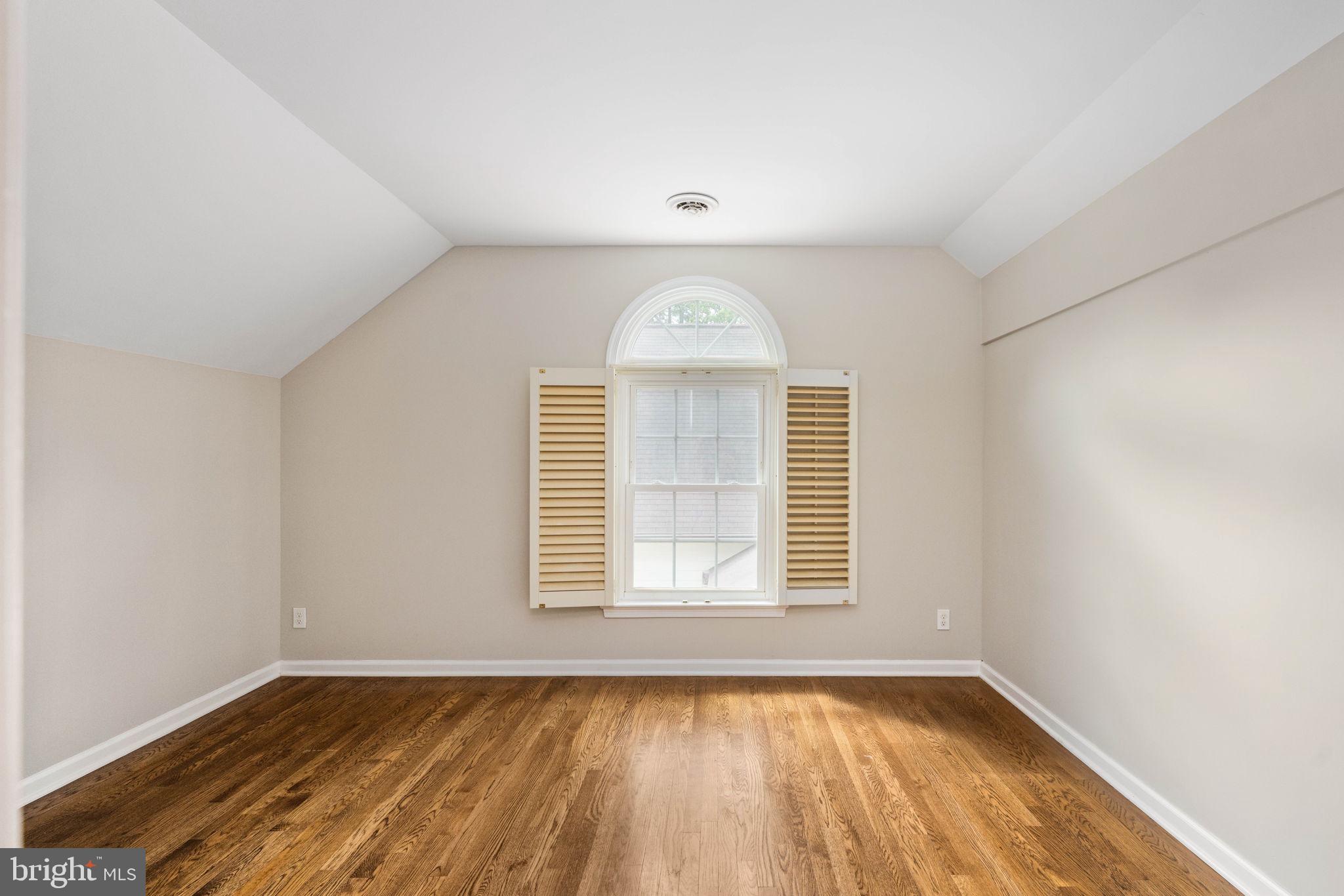 BLAKE FARM - Residential