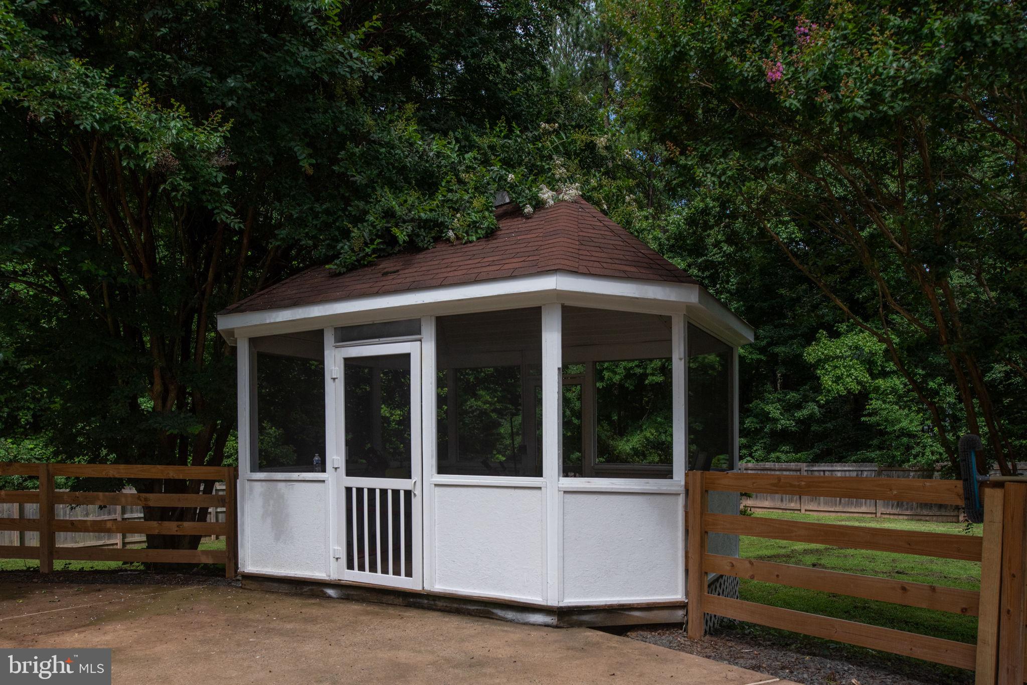 BLAKE FARM - Residential