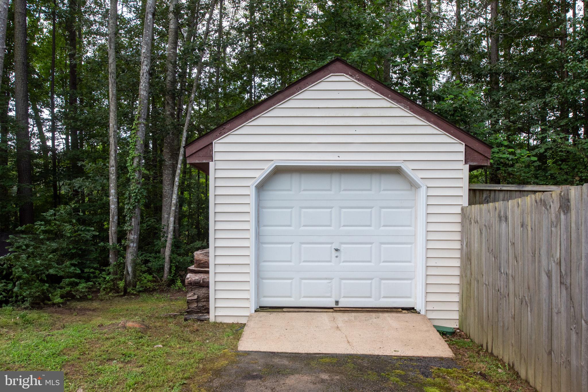 BLAKE FARM - Residential