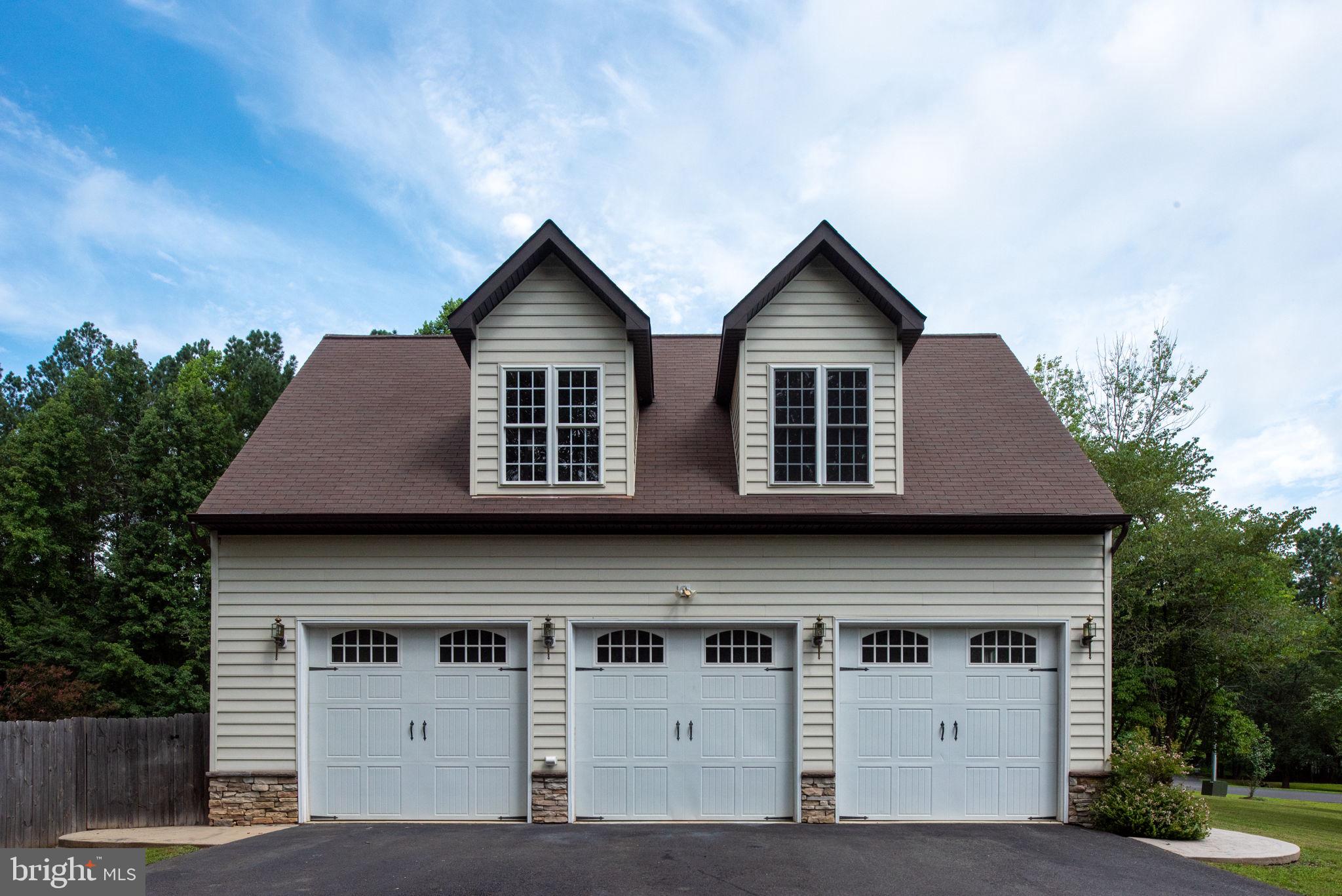 BLAKE FARM - Residential