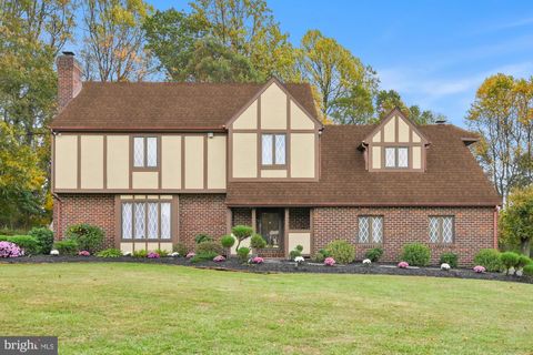Photo of 208 Foxcroft Lane, ROBESONIA, PA 19551 (MLS # PALA2076478)