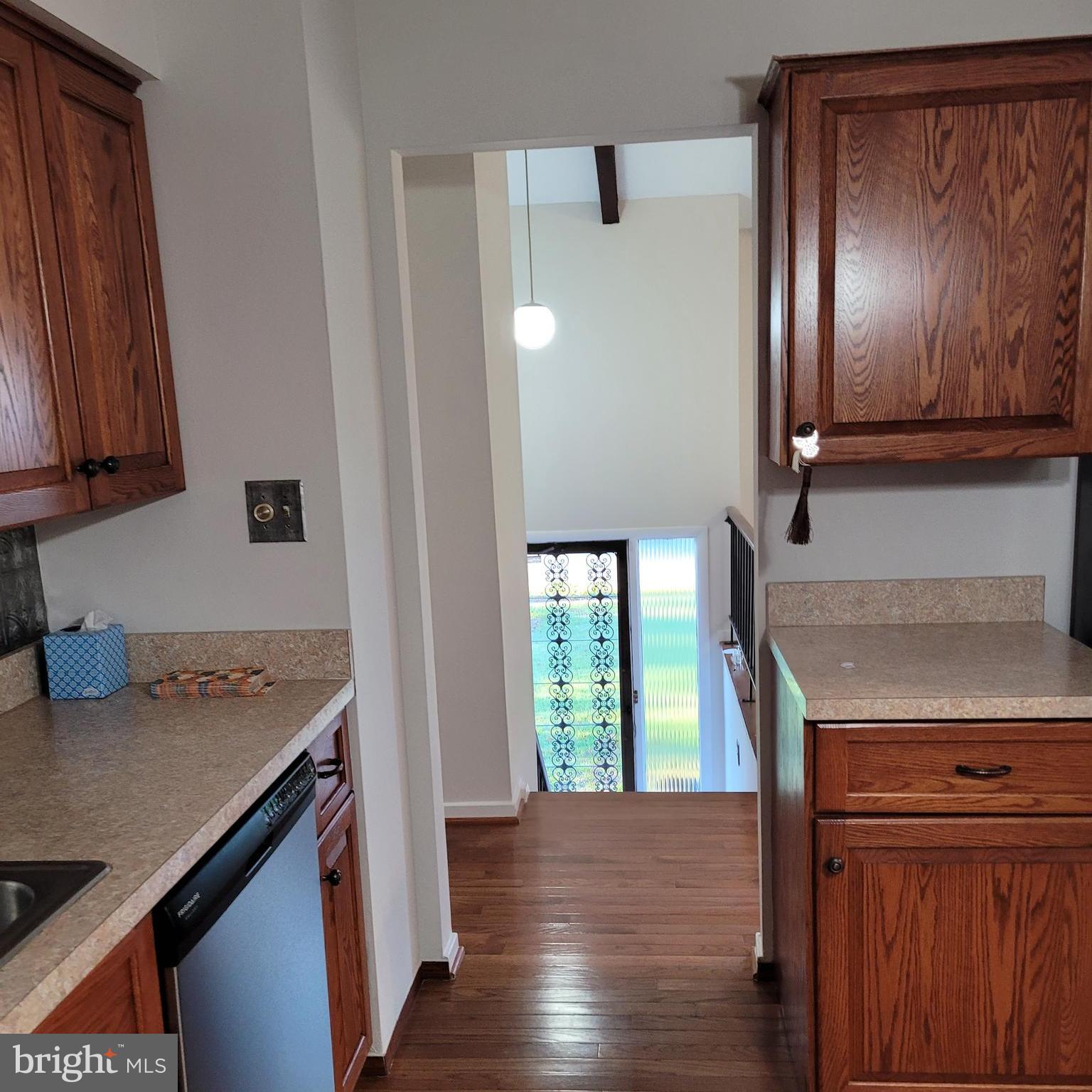 OAKLAND MILLS - Residential