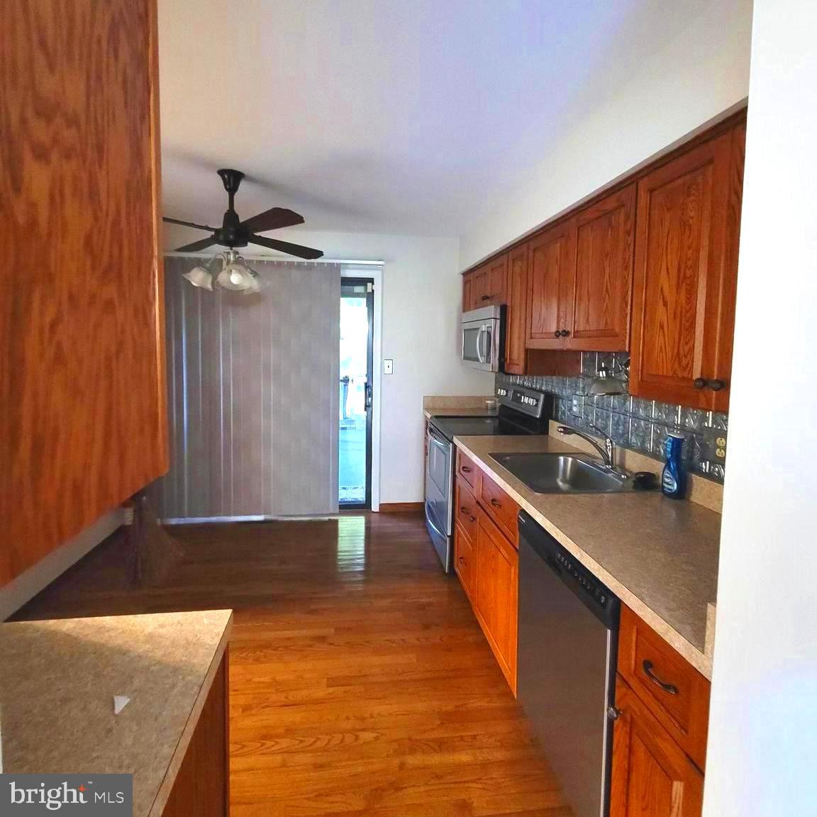 OAKLAND MILLS - Residential