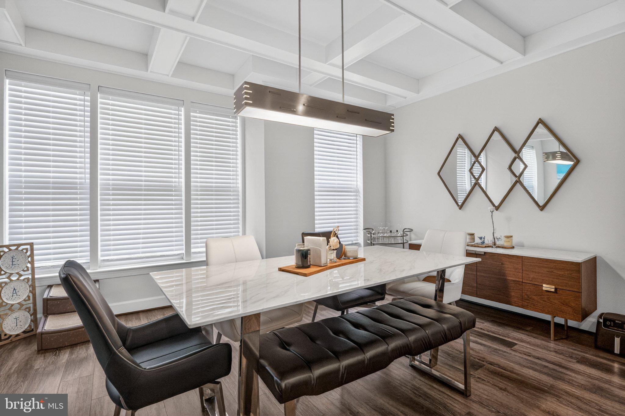 THE RETREAT AT WESTFIELDS - Residential