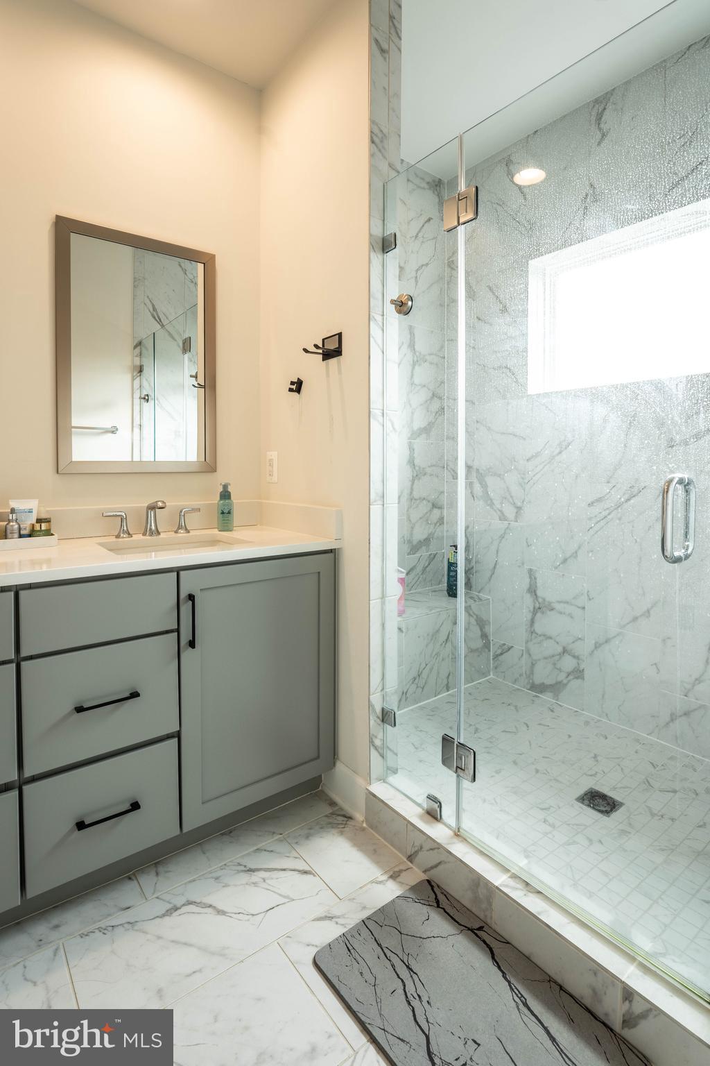 THE RETREAT AT WESTFIELDS - Residential