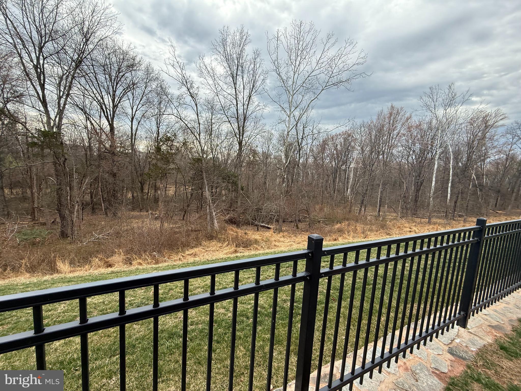 THE RETREAT AT WESTFIELDS - Residential