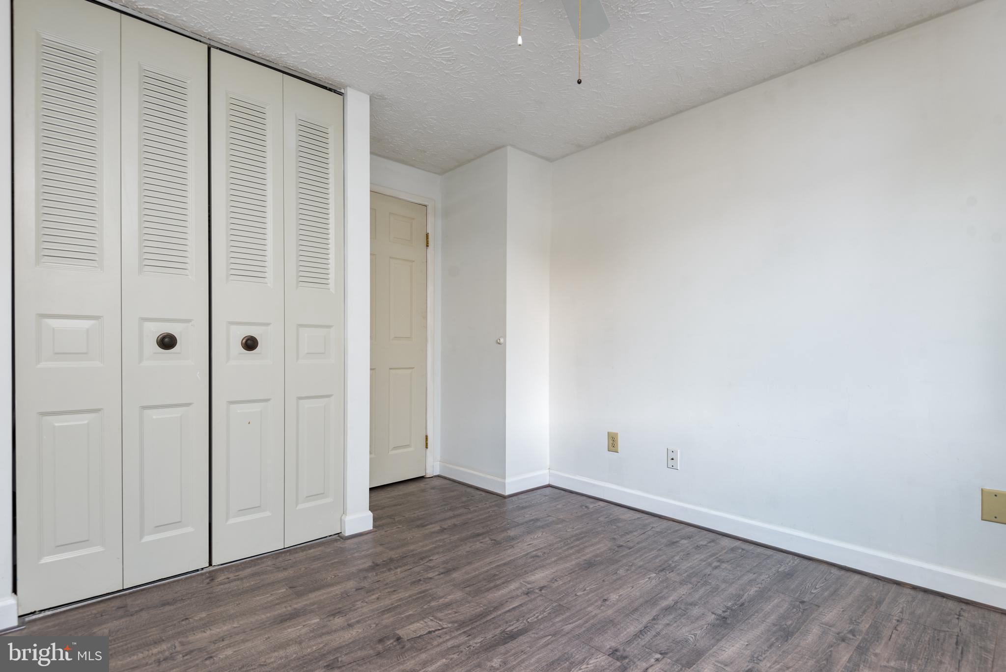 WHITFIELD GREEN - Residential Lease
