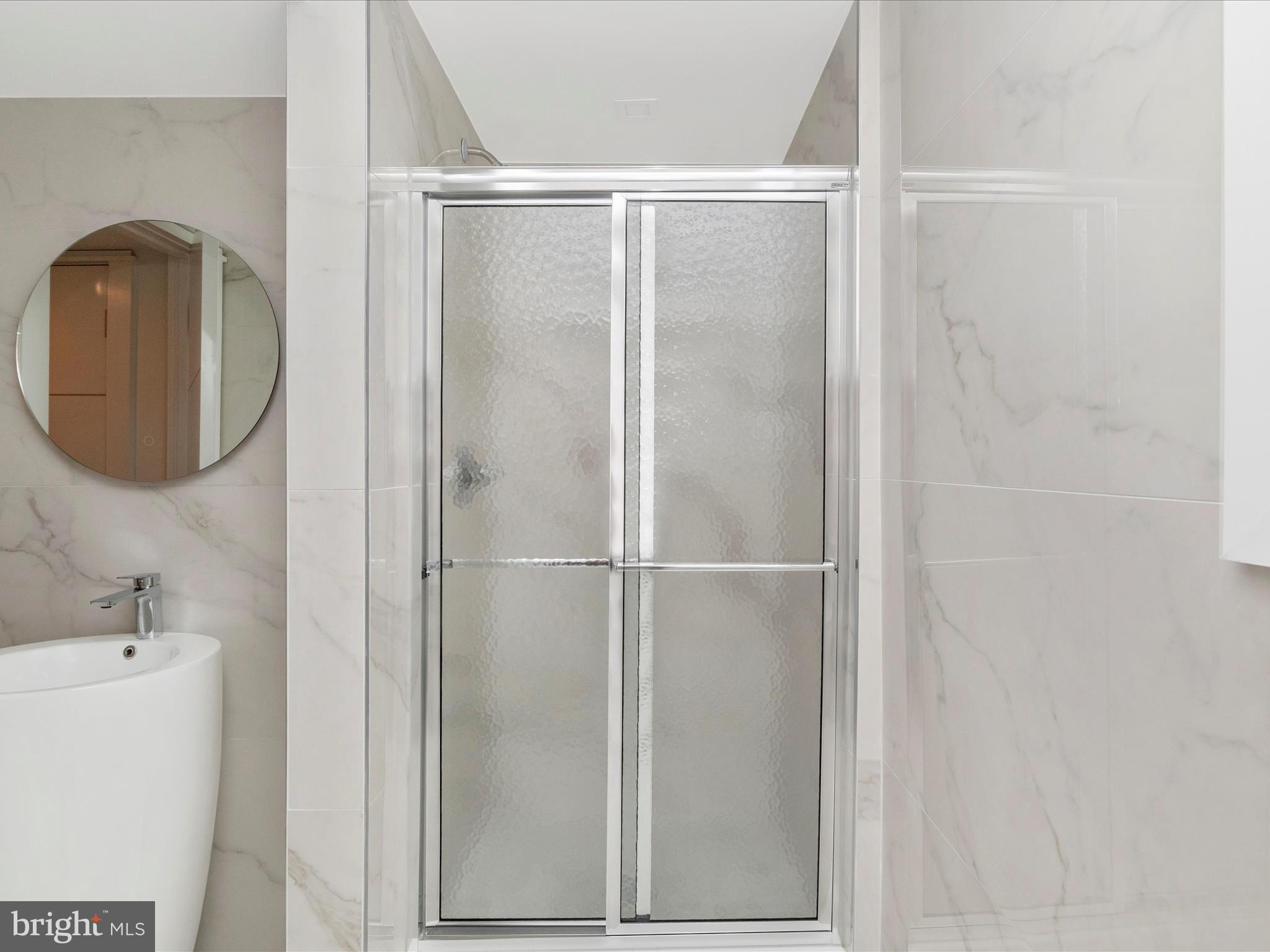 STRATTON WOODS - Residential