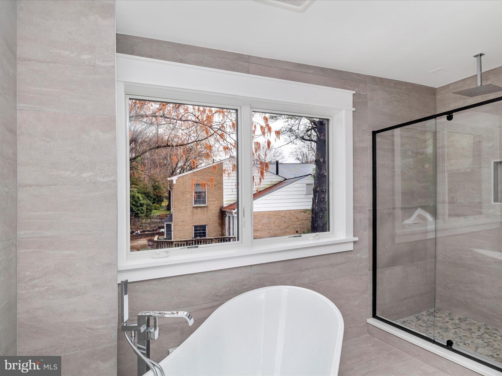 STRATTON WOODS - Residential