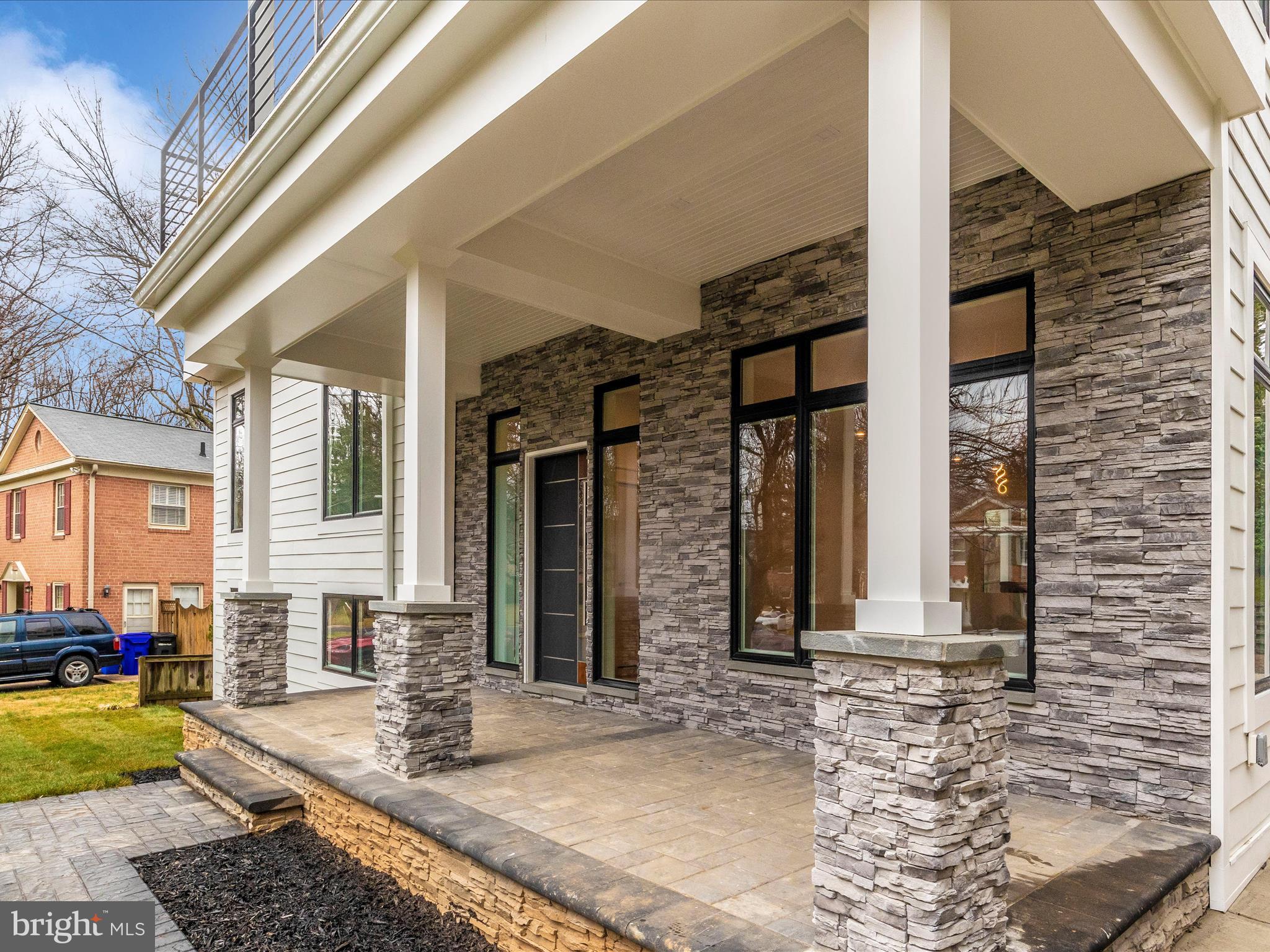 STRATTON WOODS - Residential