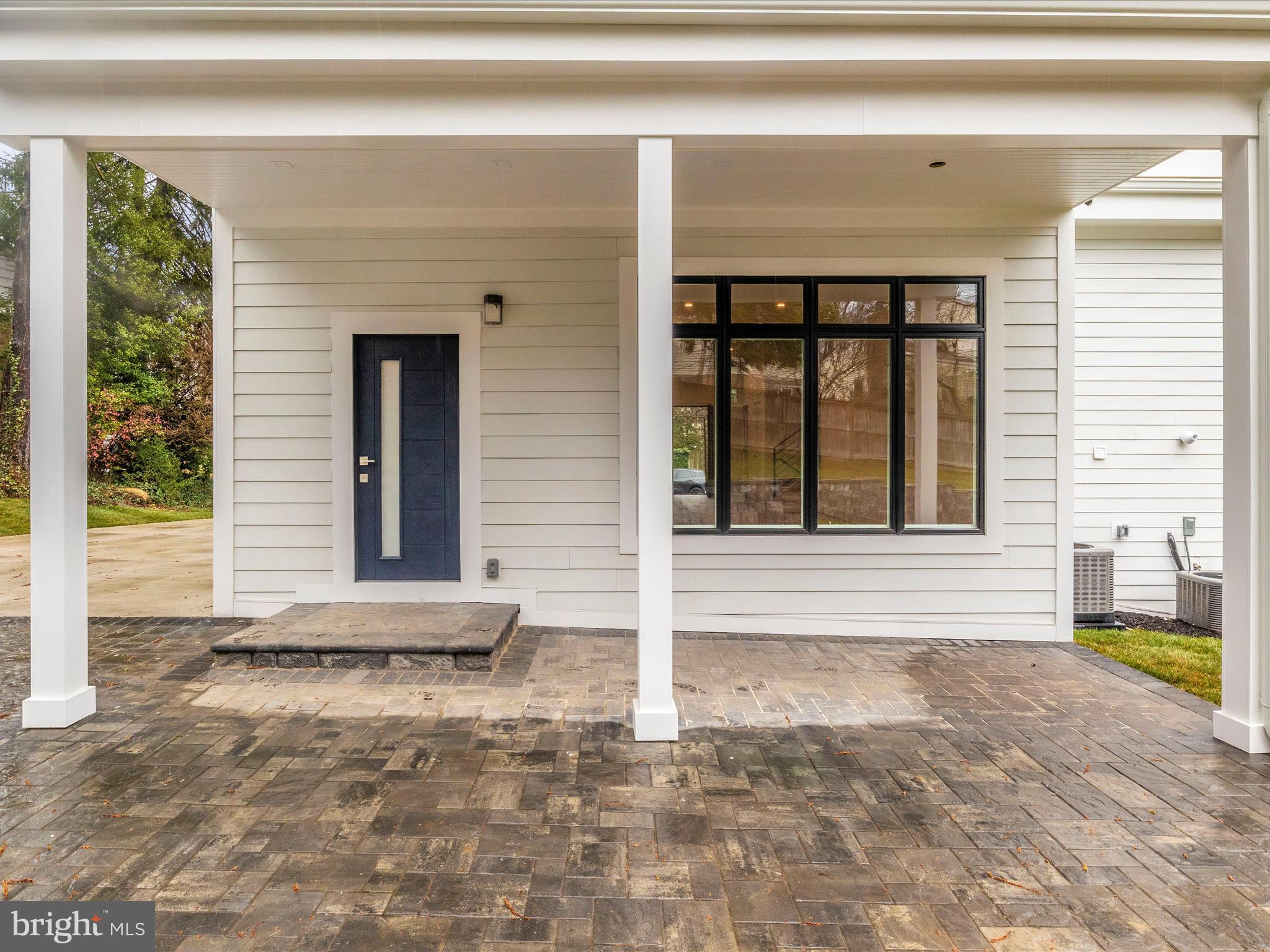 STRATTON WOODS - Residential