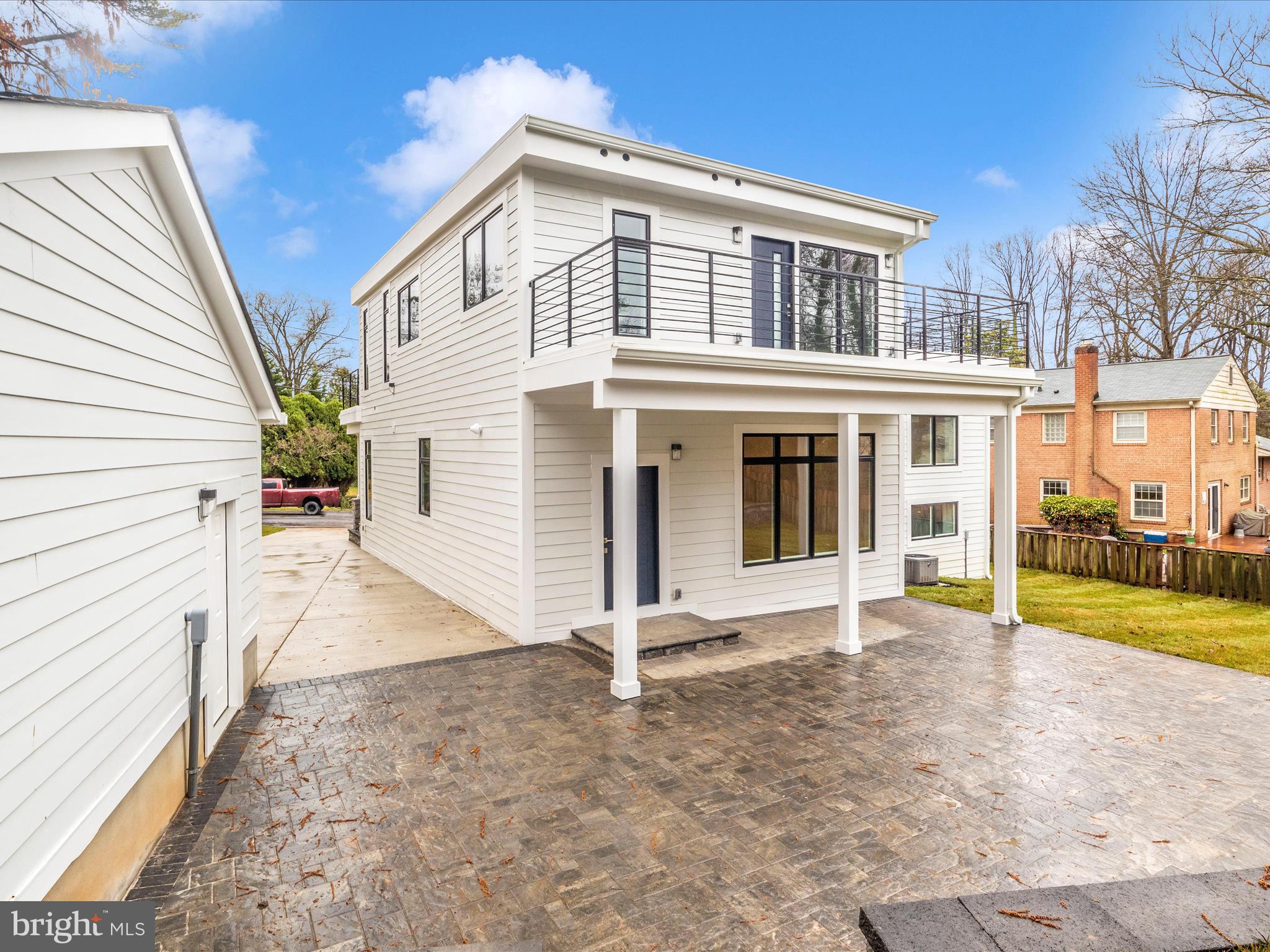 STRATTON WOODS - Residential