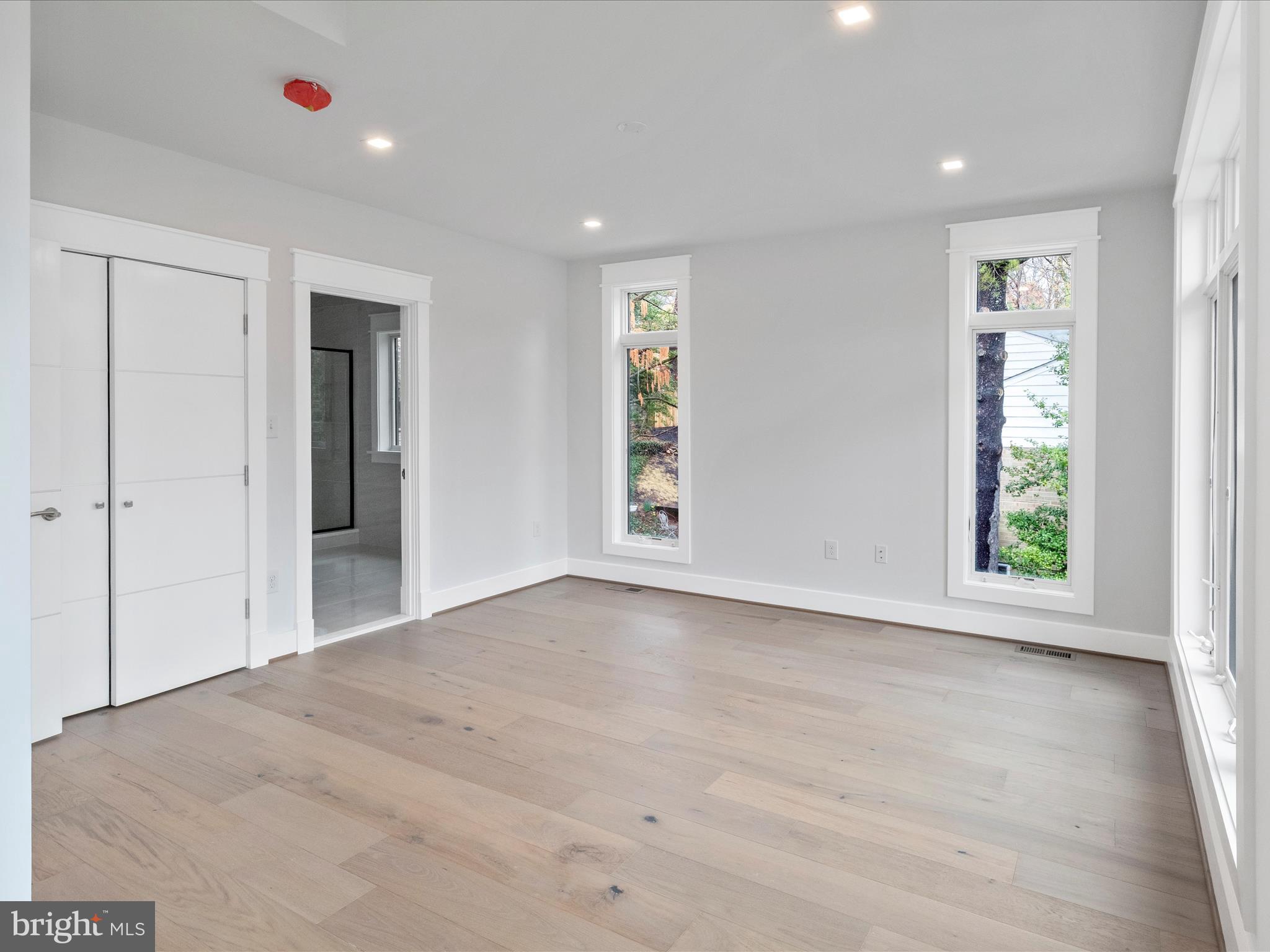 STRATTON WOODS - Residential