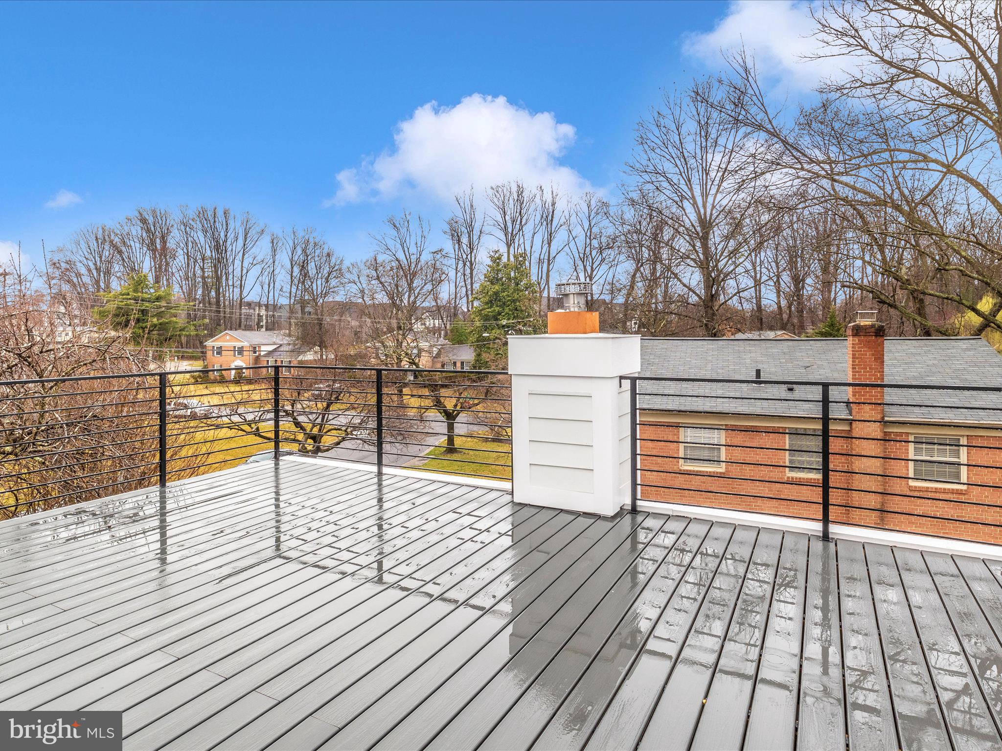 STRATTON WOODS - Residential