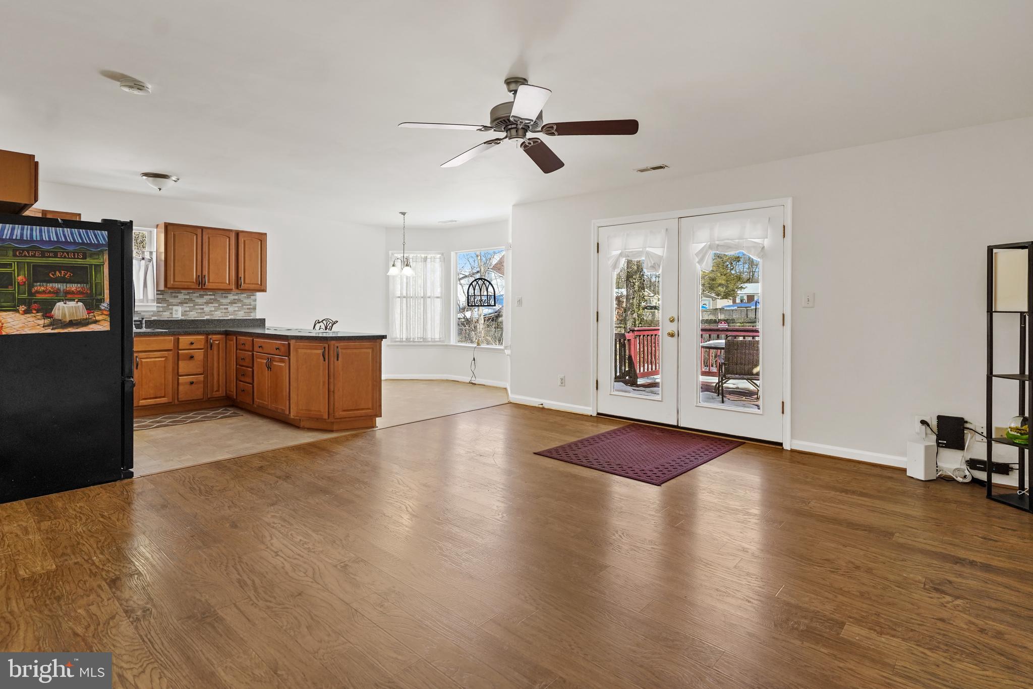 CHERRY GARDENS - Residential