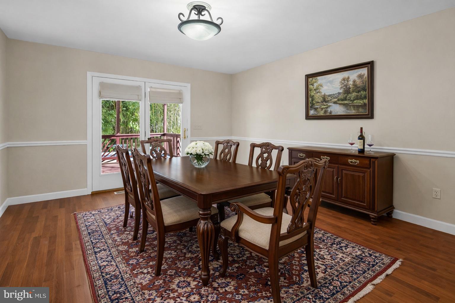 CHERRY GARDENS - Residential